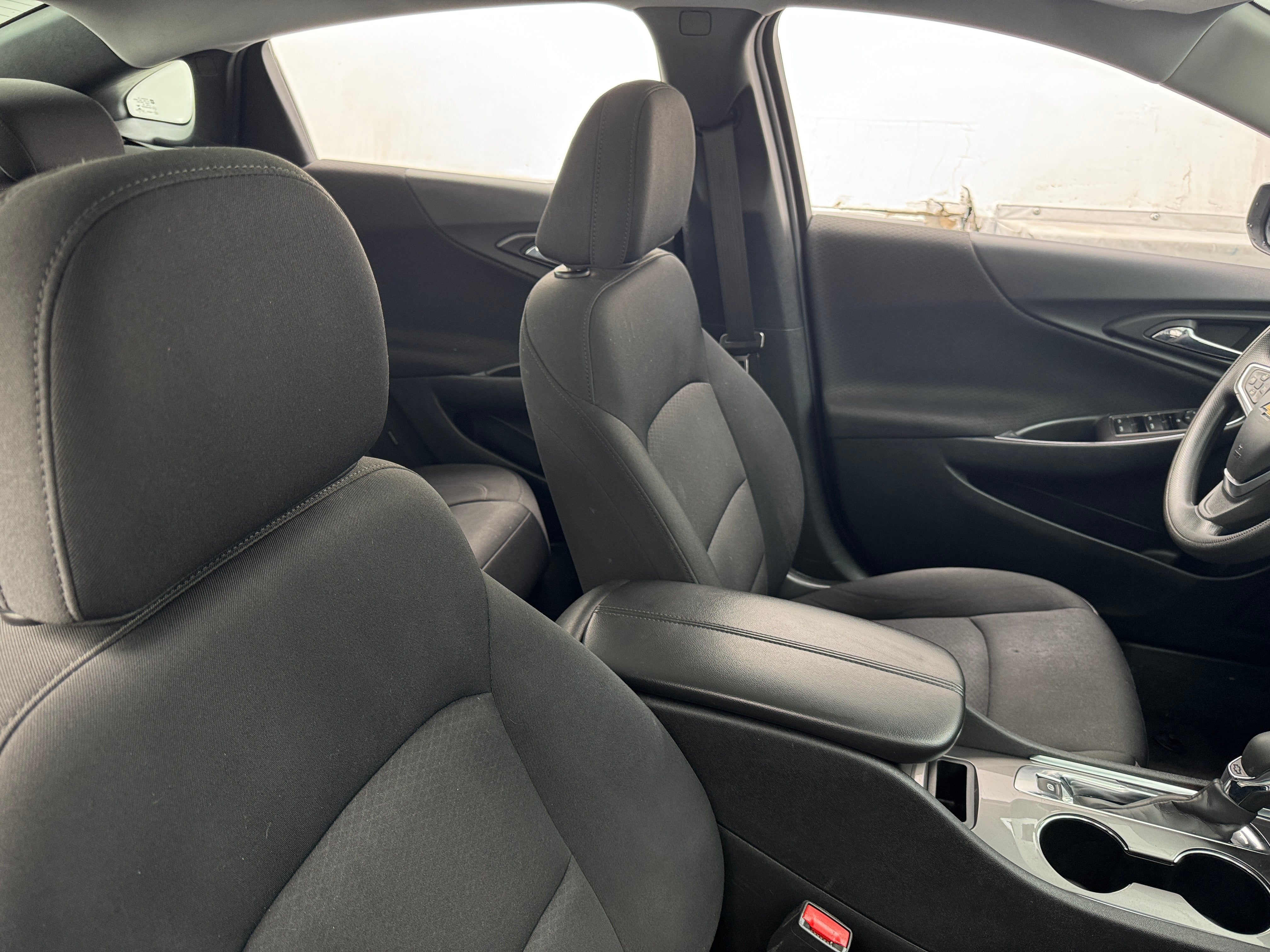 2022 Chevrolet Malibu LT 2