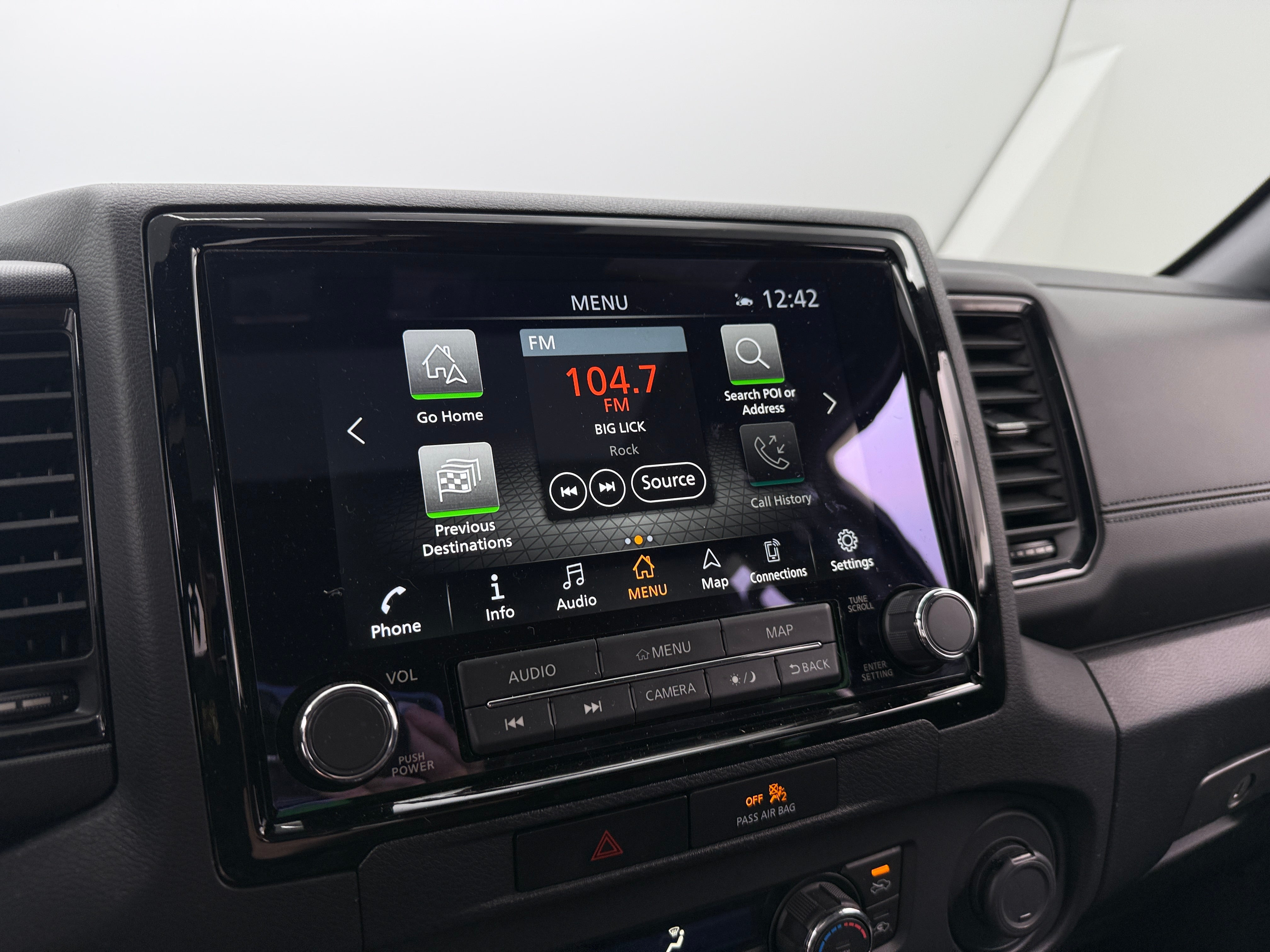 2022 Nissan Frontier PRO-4X 3