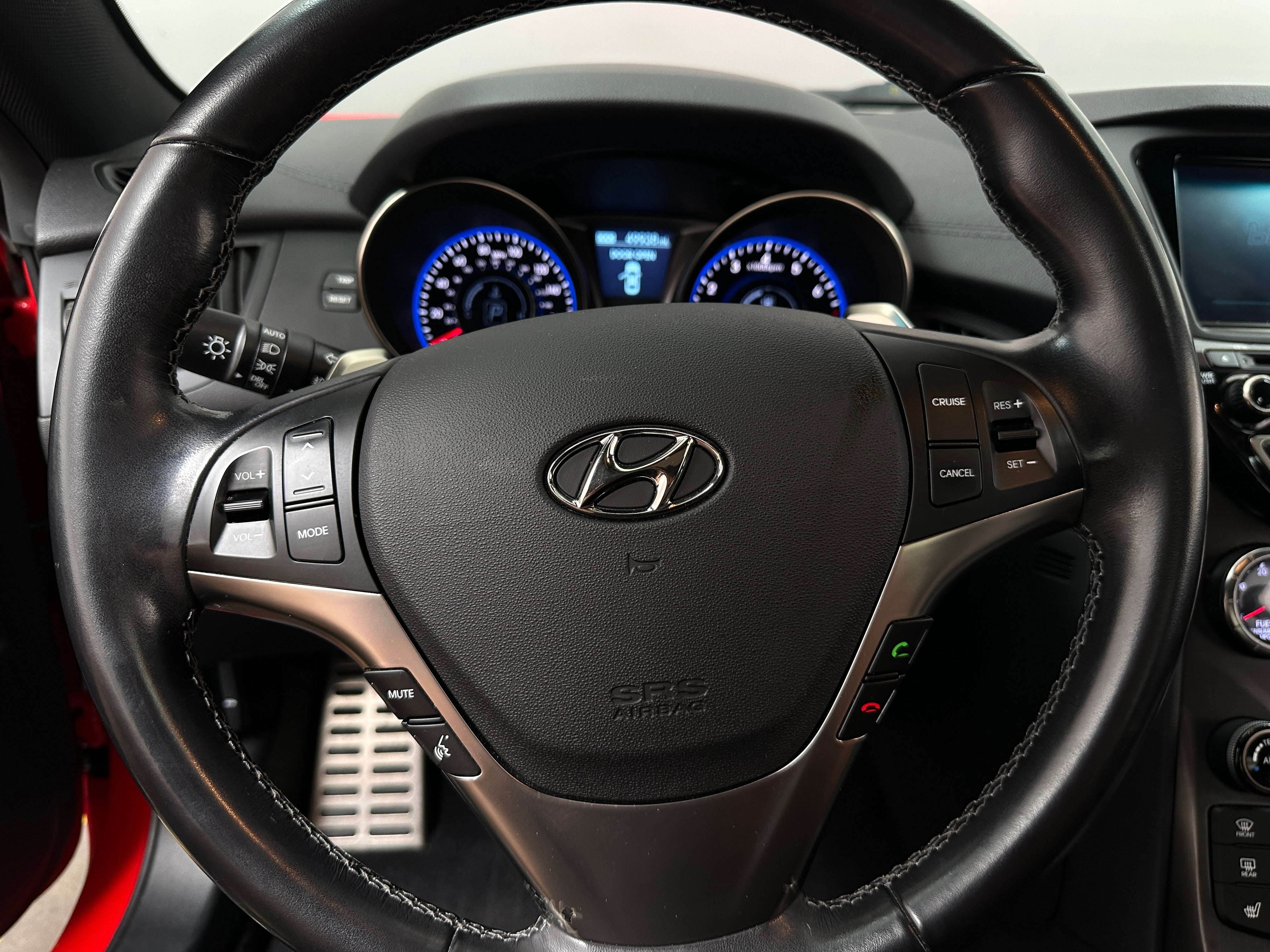 2015 Hyundai Genesis Ultimate 3