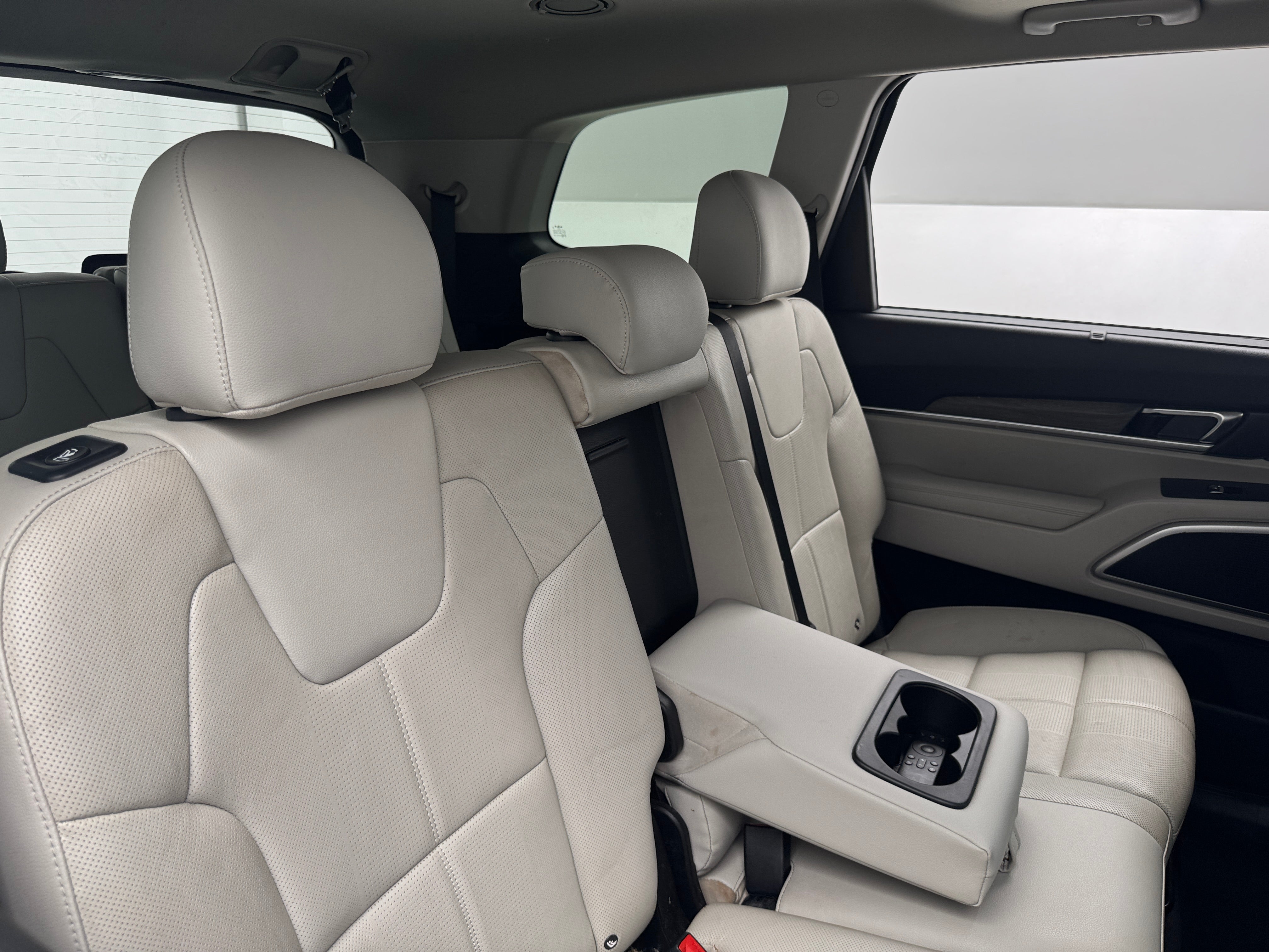 2022 Kia Telluride EX 5