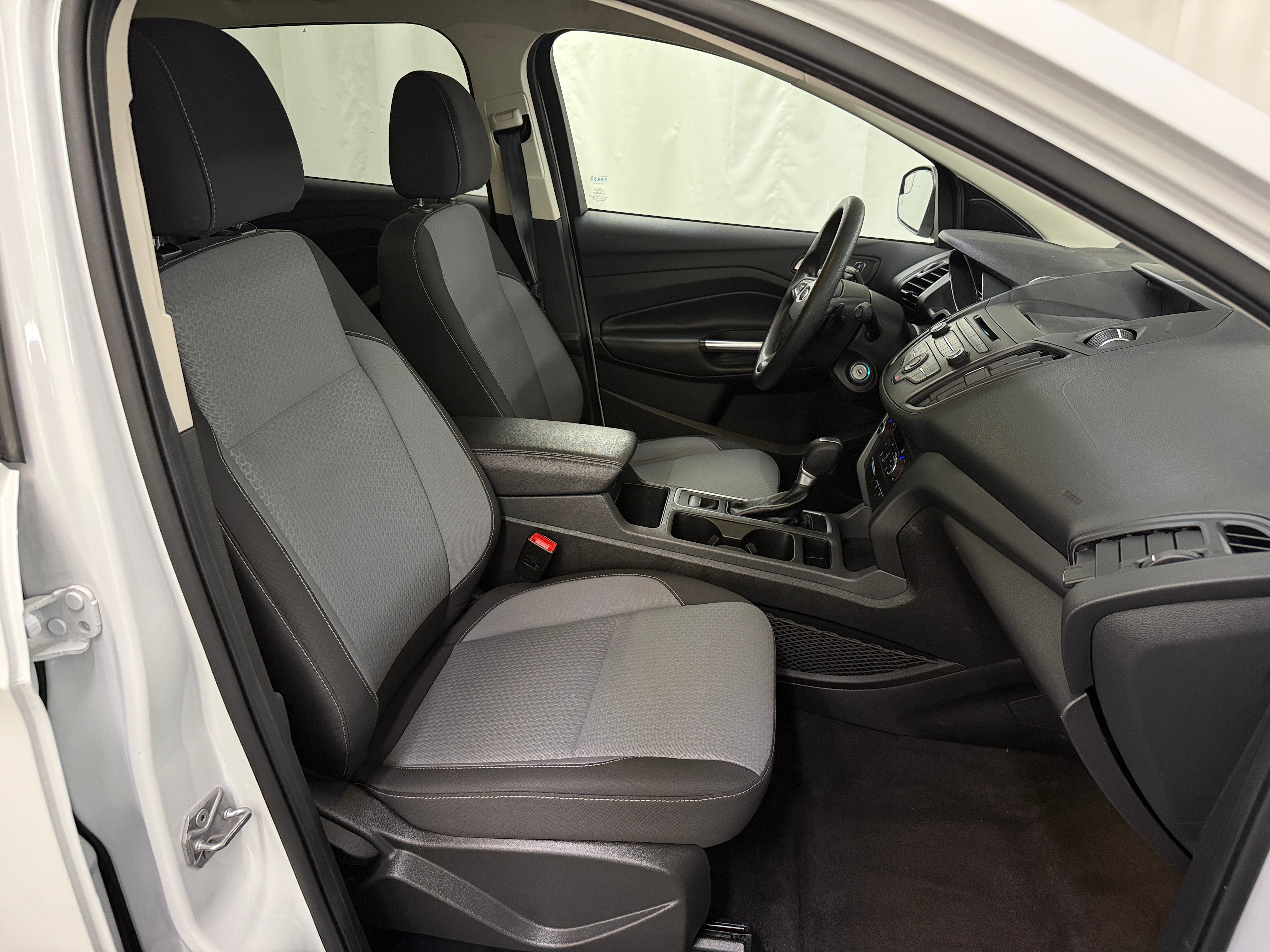 2017 Ford Escape SE 2