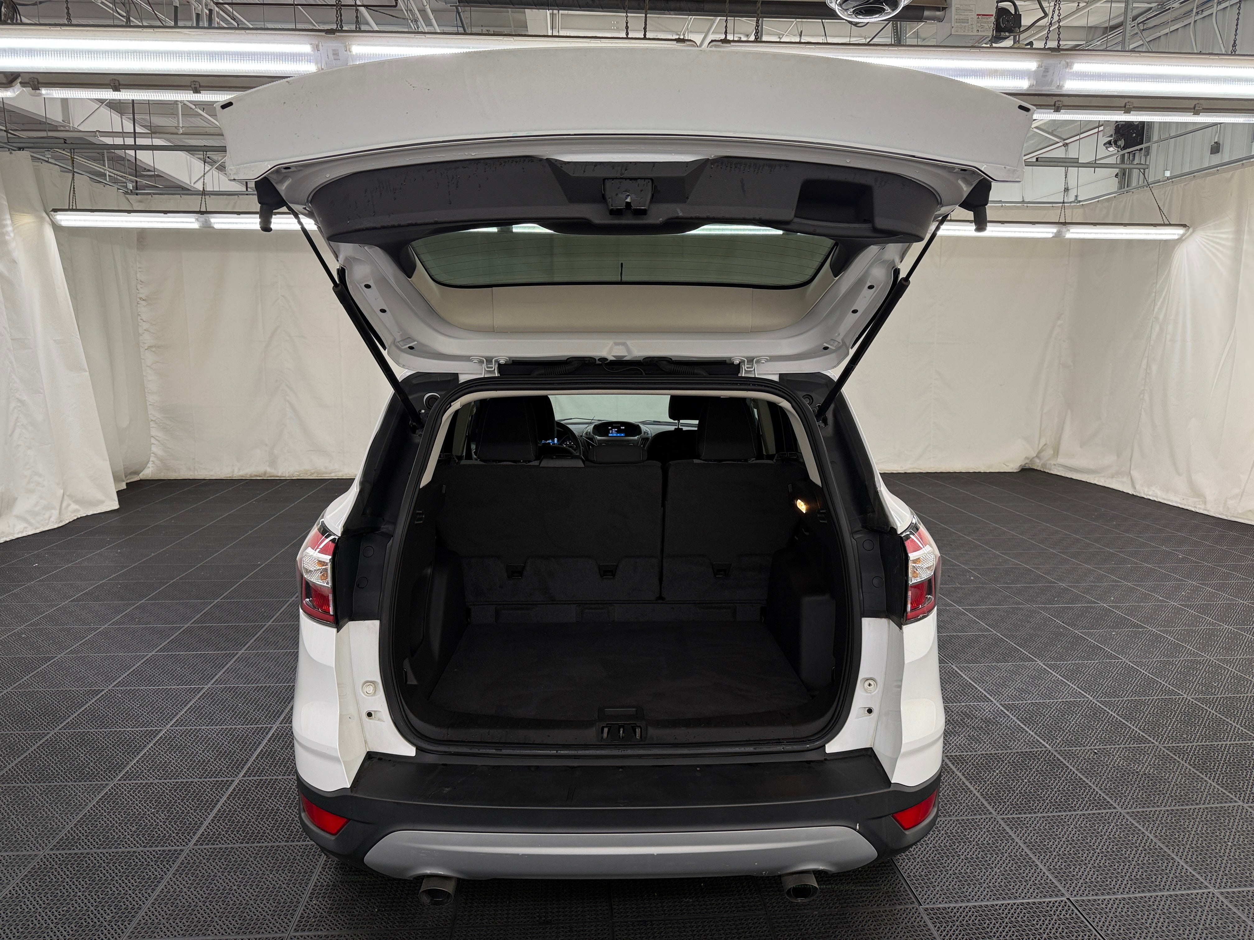 2017 Ford Escape SE 7