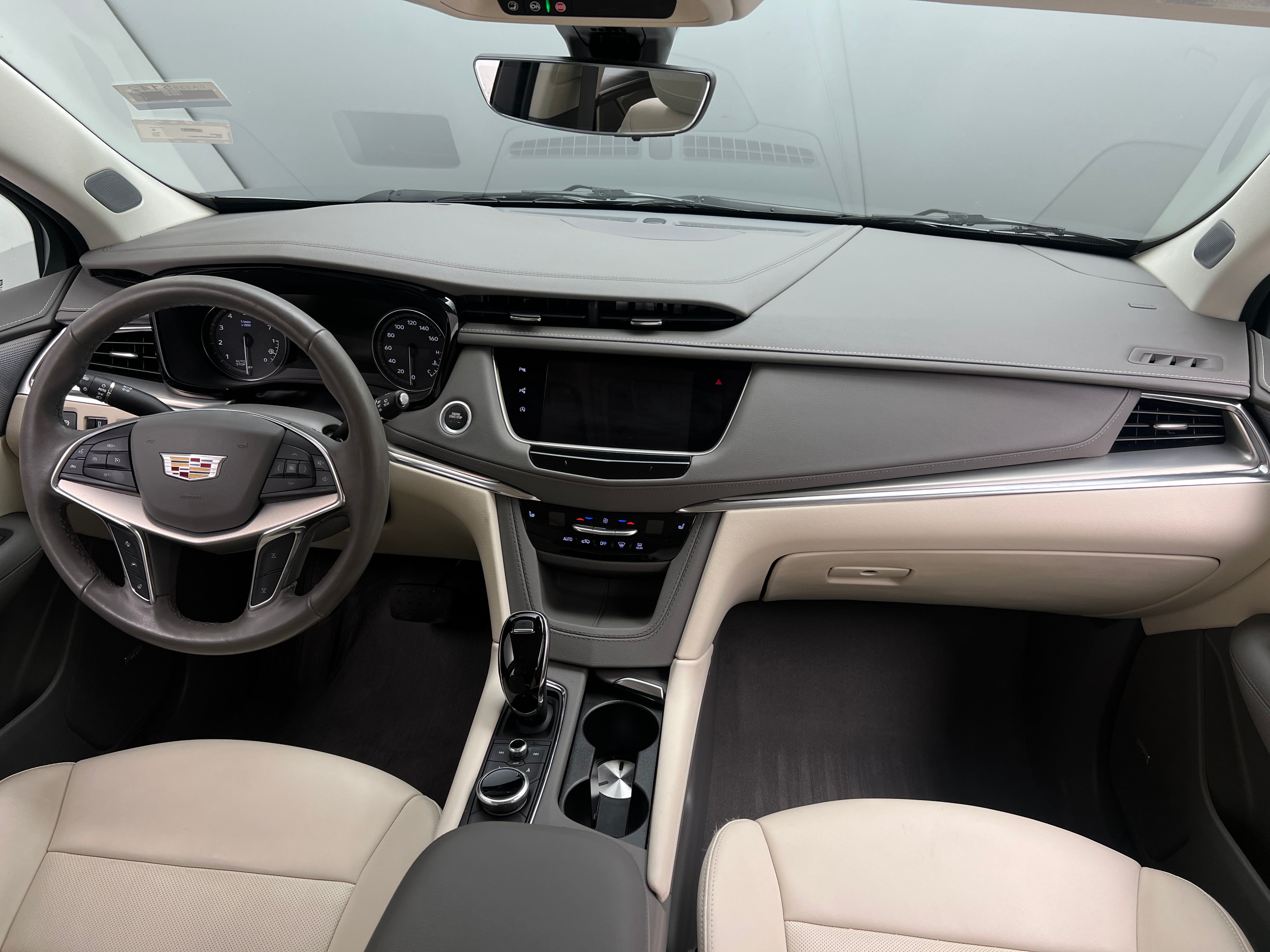 2023 Cadillac XT5 Premium Luxury 2