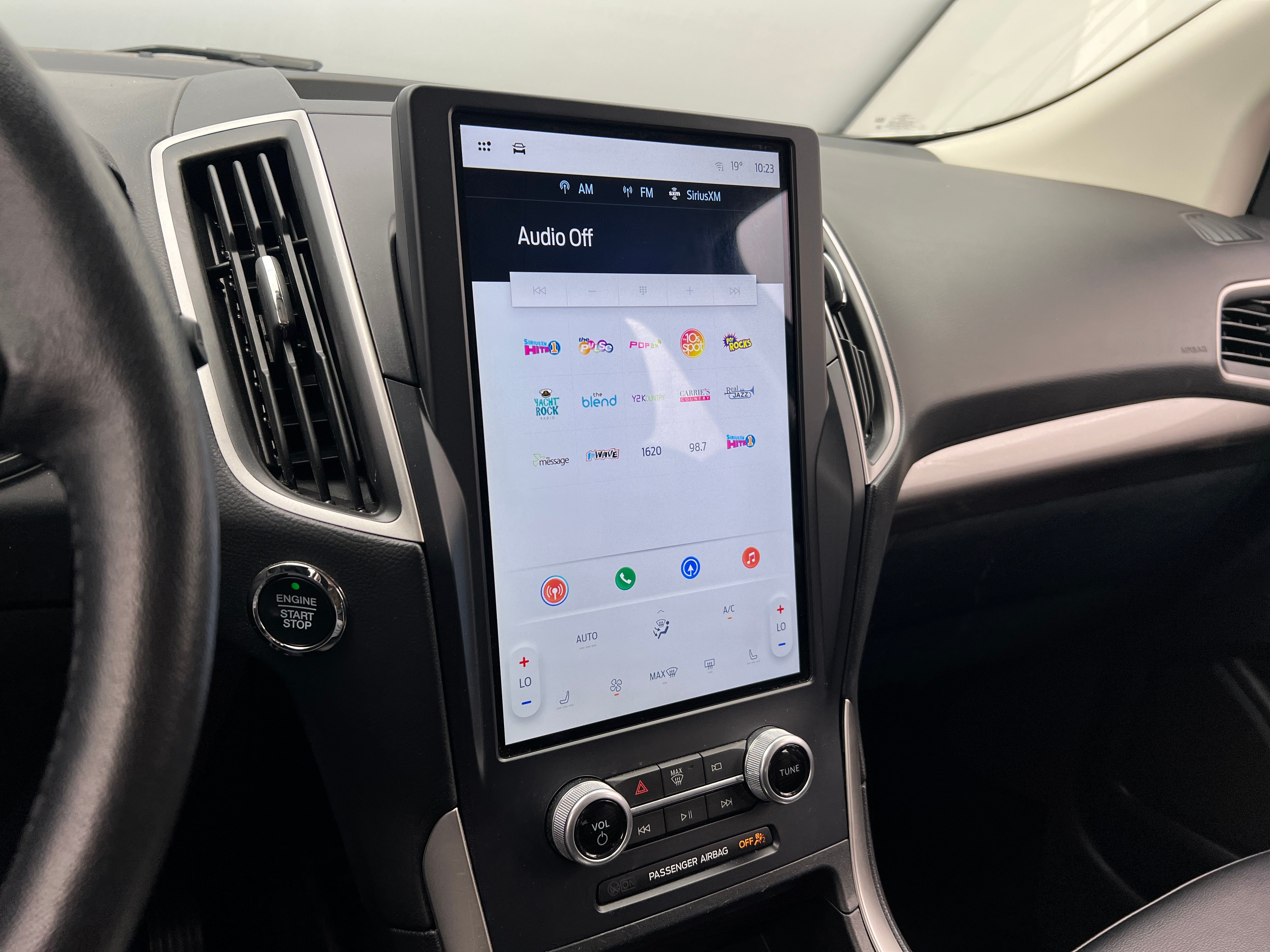 2023 Ford Edge SEL 3
