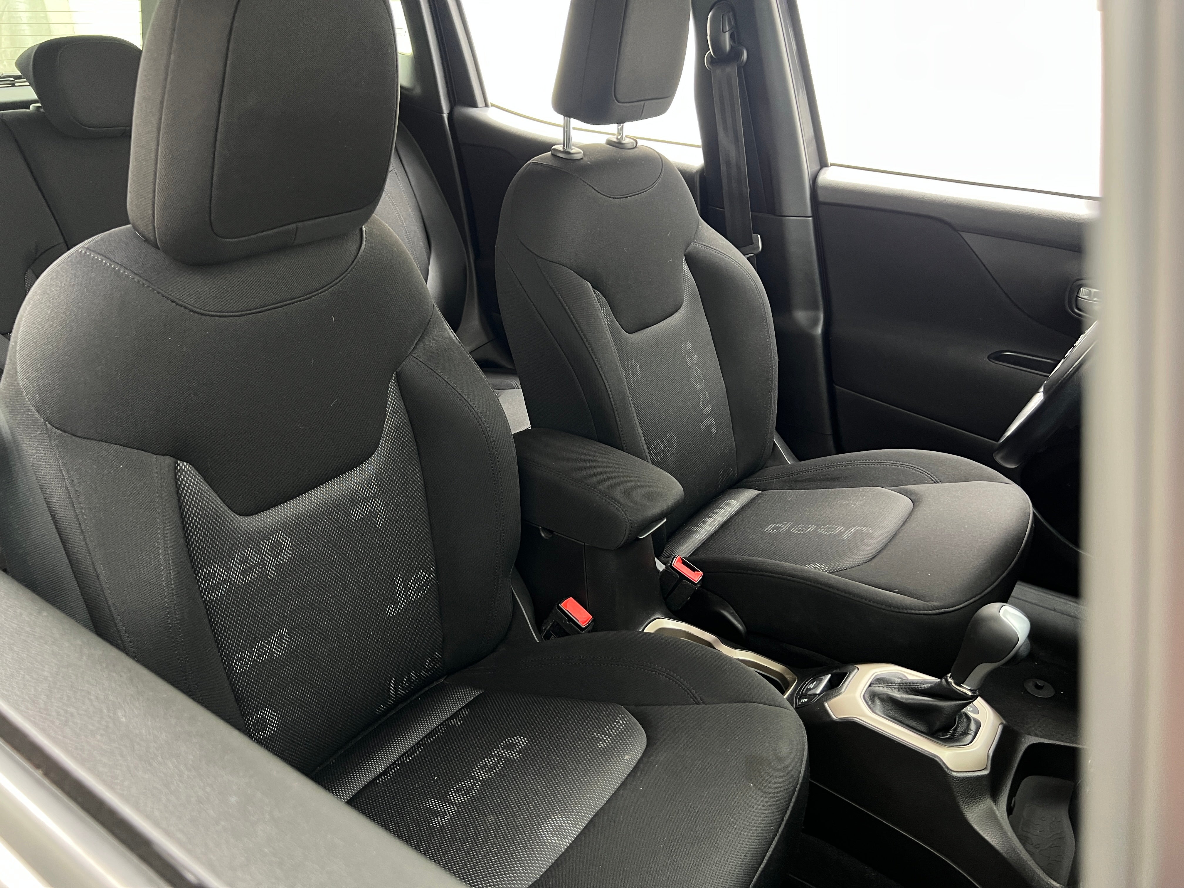 2017 Jeep Renegade Latitude 2