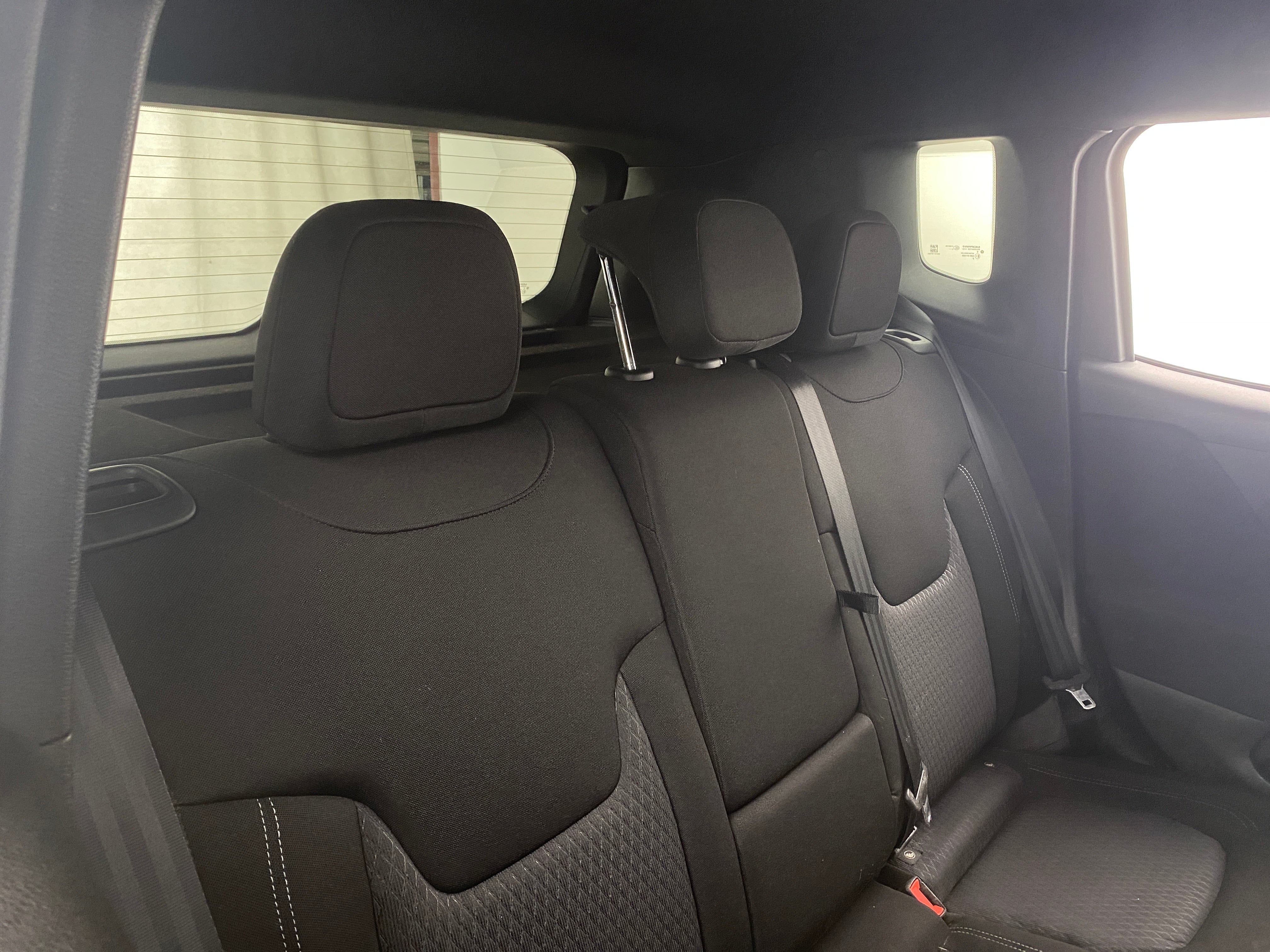2021 Jeep Renegade 80th Anniversary 6