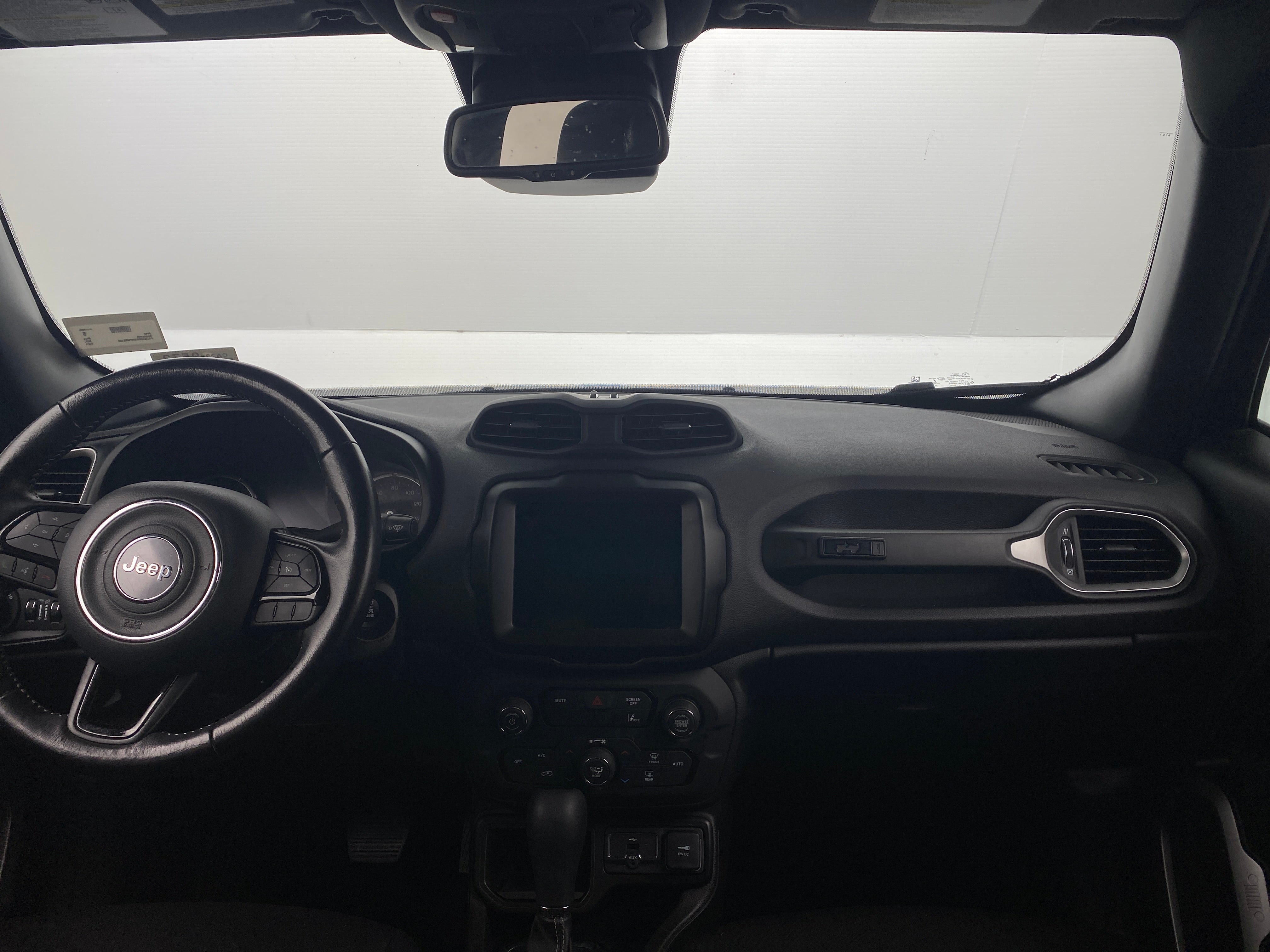 2021 Jeep Renegade 80th Anniversary 3