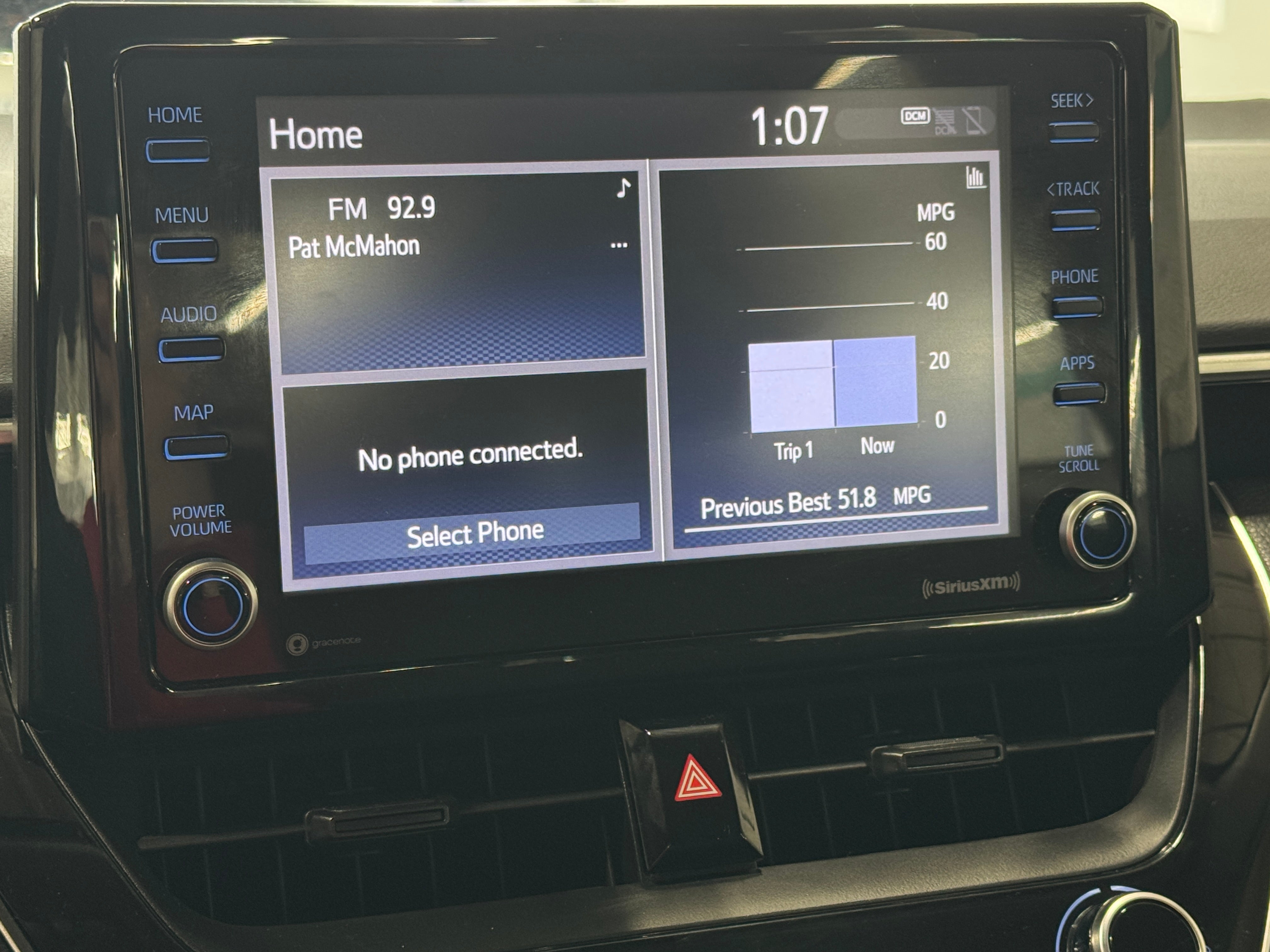 2022 Toyota Corolla LE 4
