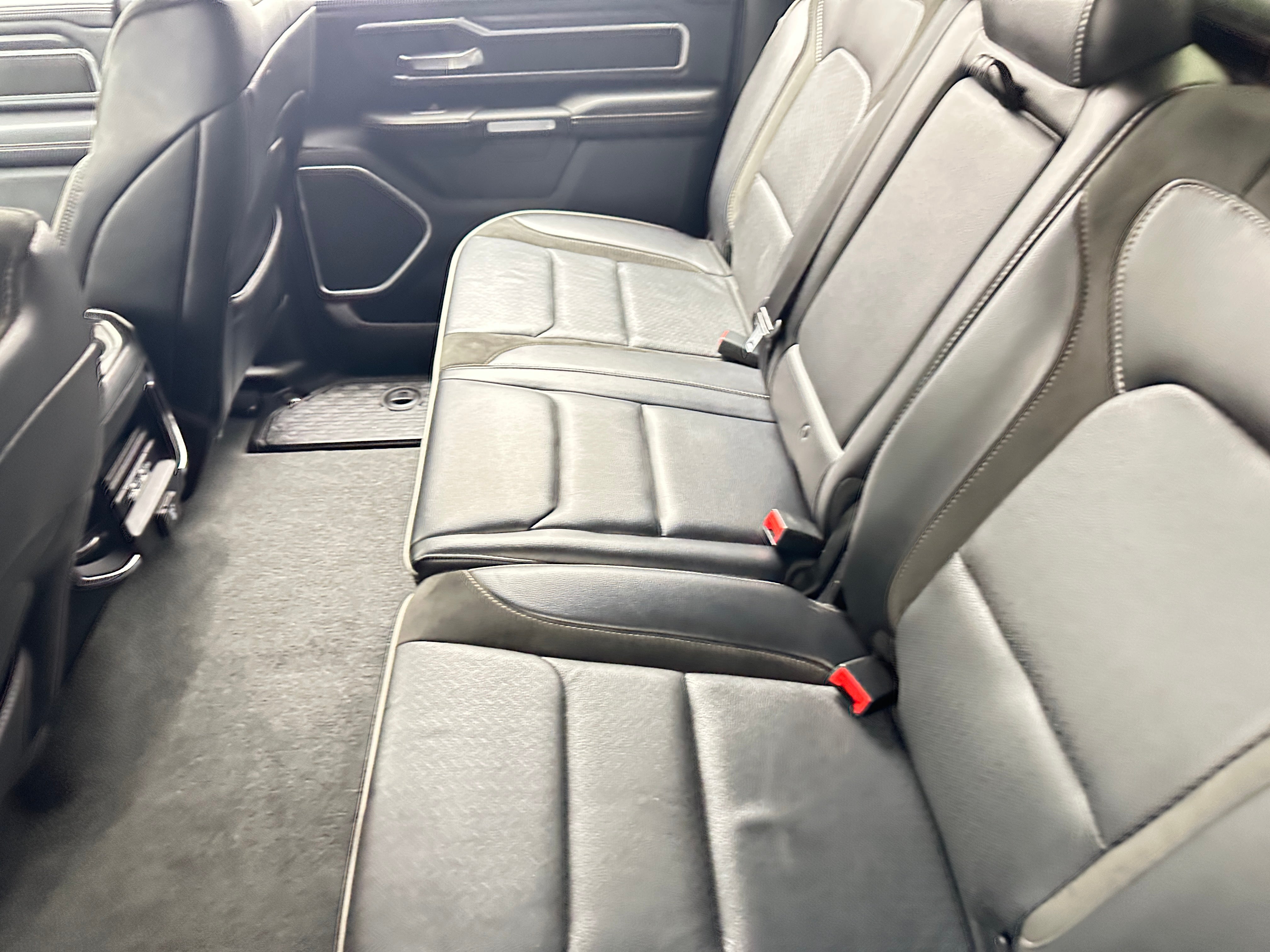 2023 RAM 1500 Laramie 5