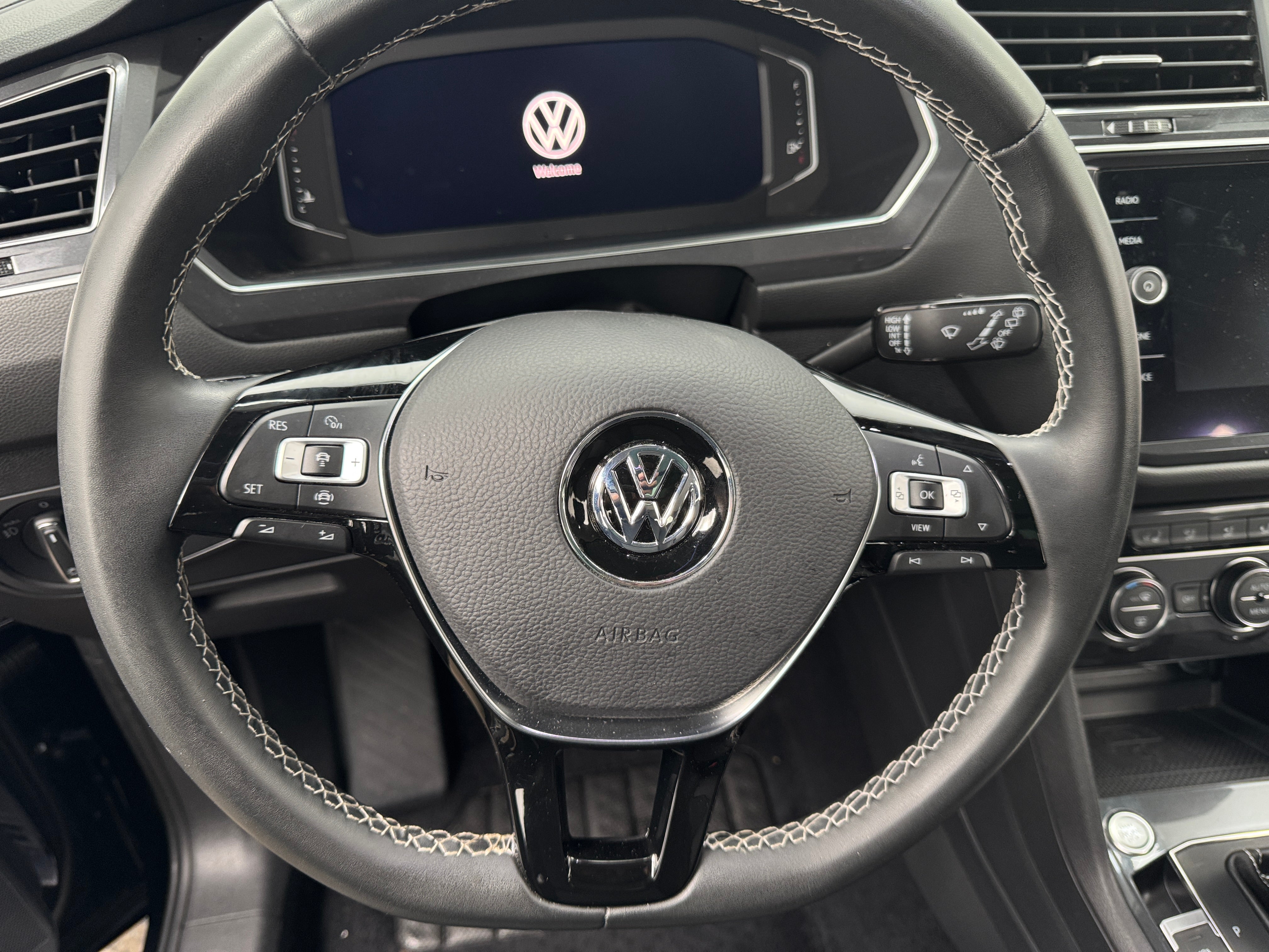 2021 Volkswagen Tiguan SEL 4