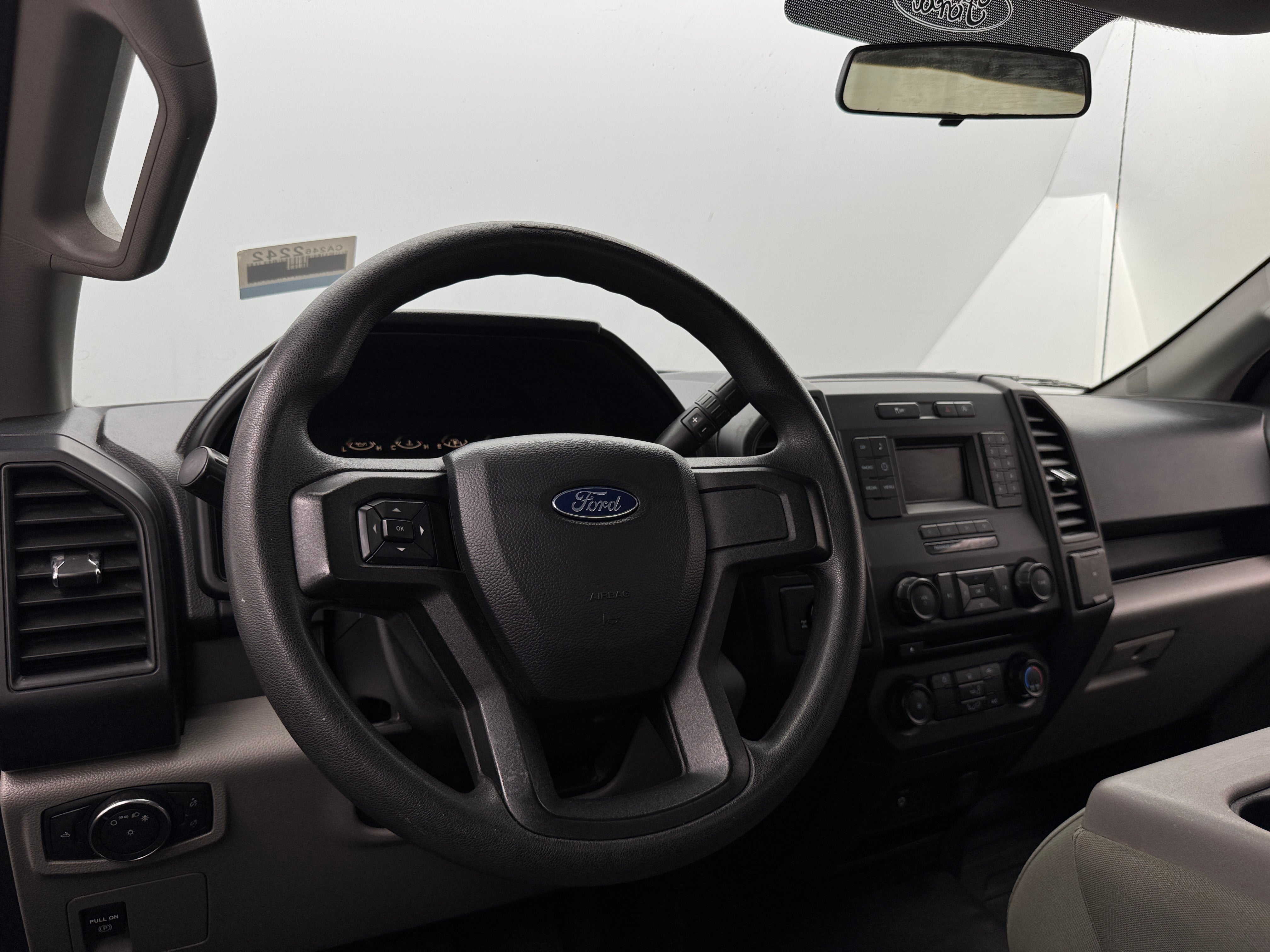 2018 Ford Econoline E-150 5