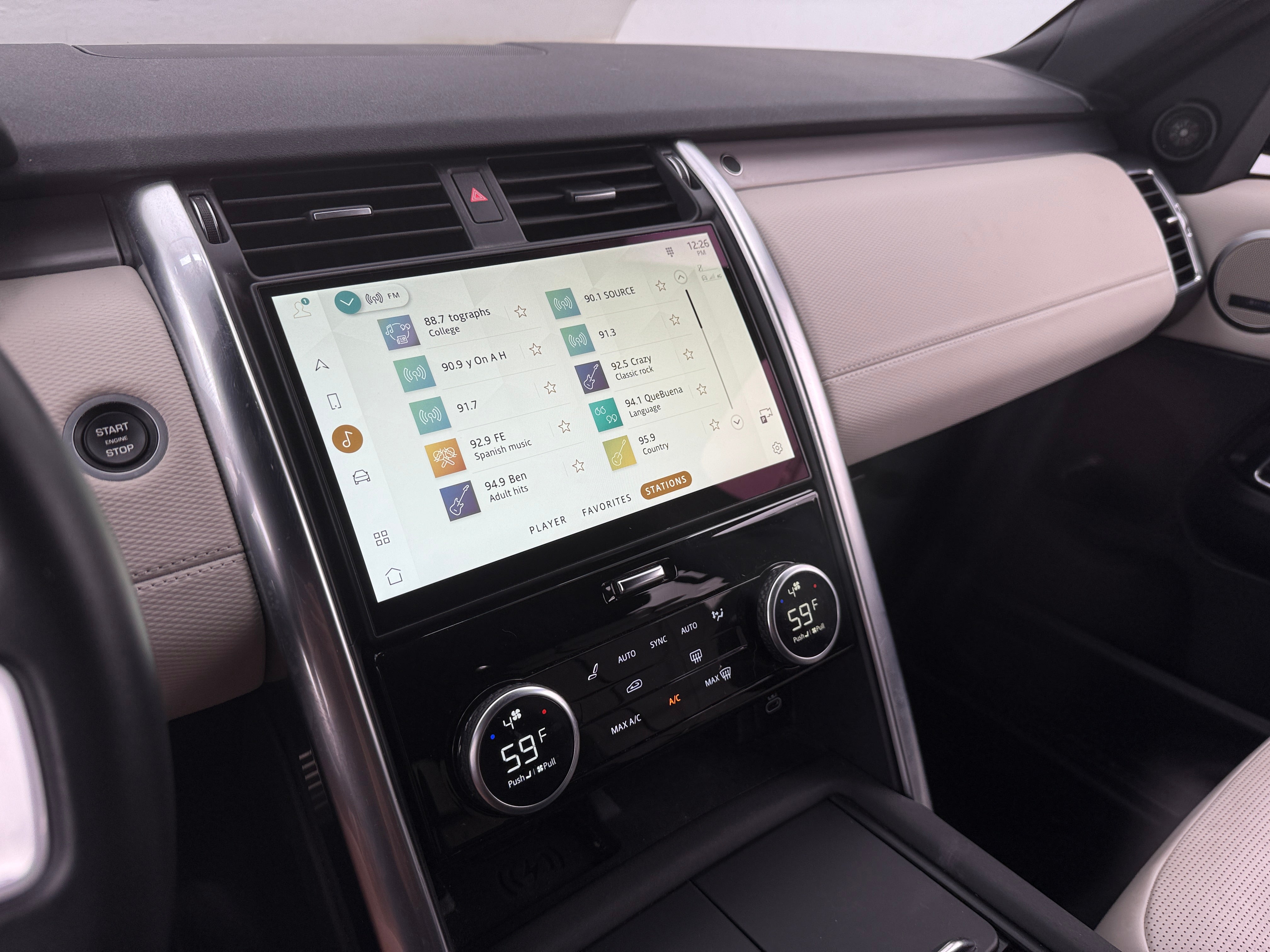 2021 Land Rover Discovery R-Dynamic S 3
