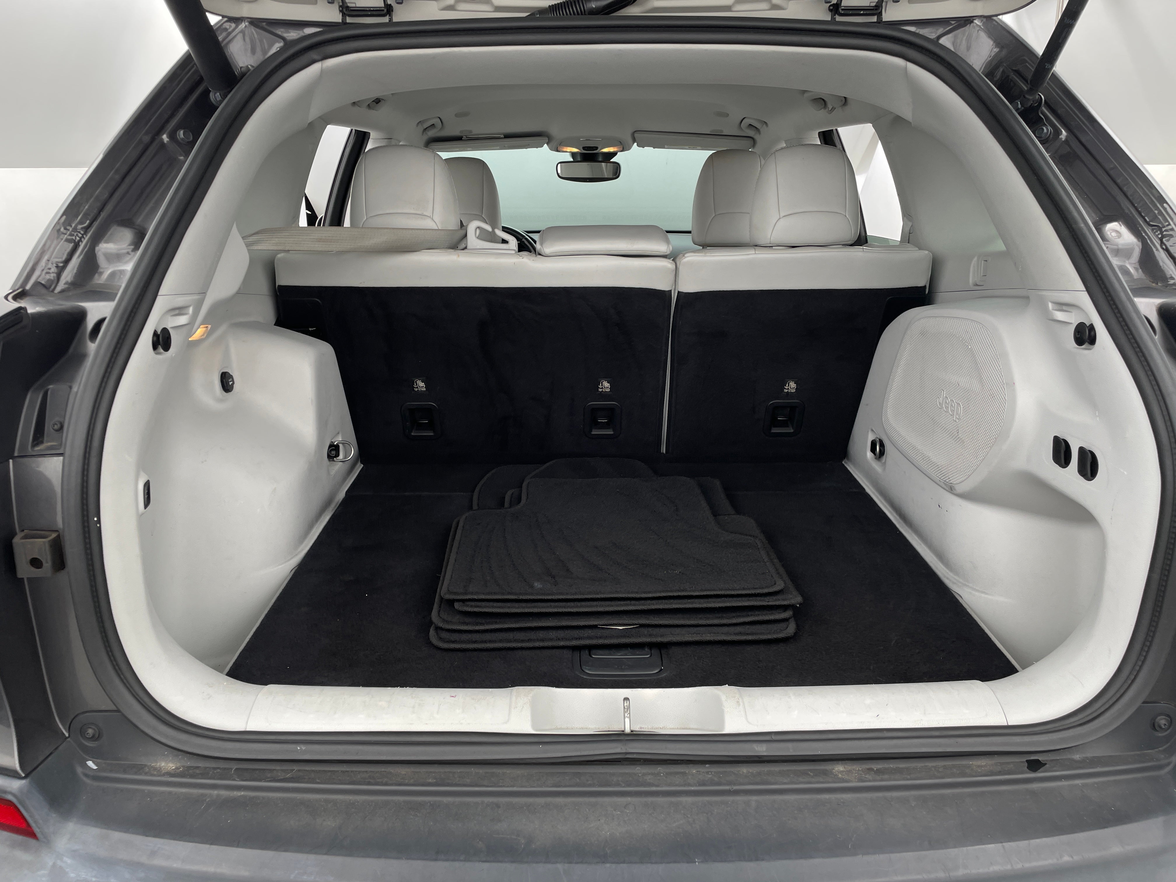 2019 Jeep Cherokee Limited Edition 6