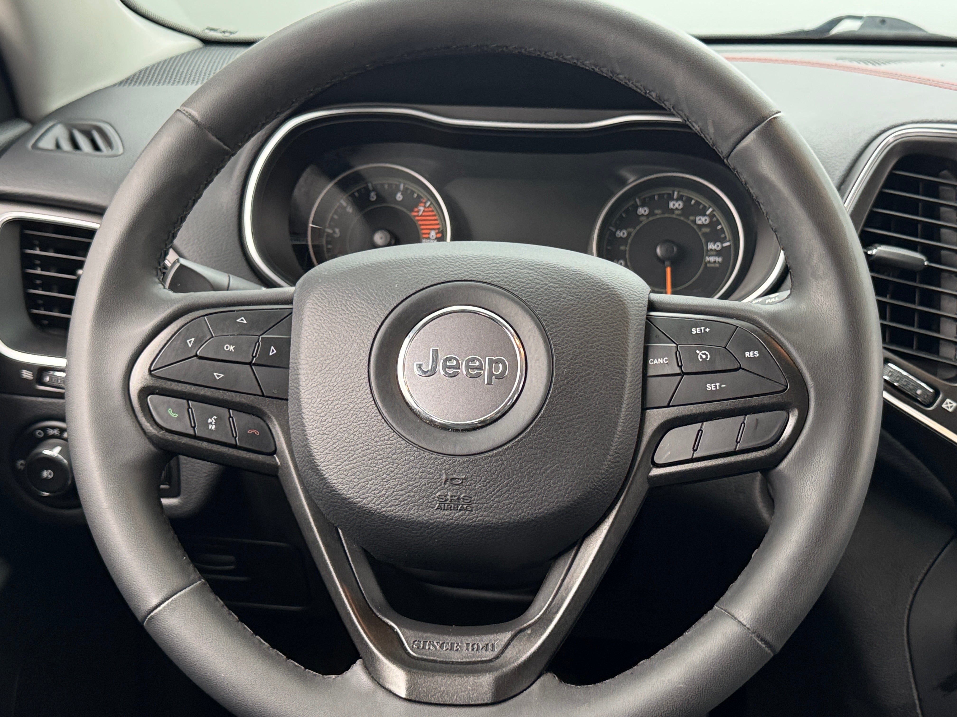 2020 Jeep Cherokee Trailhawk 4