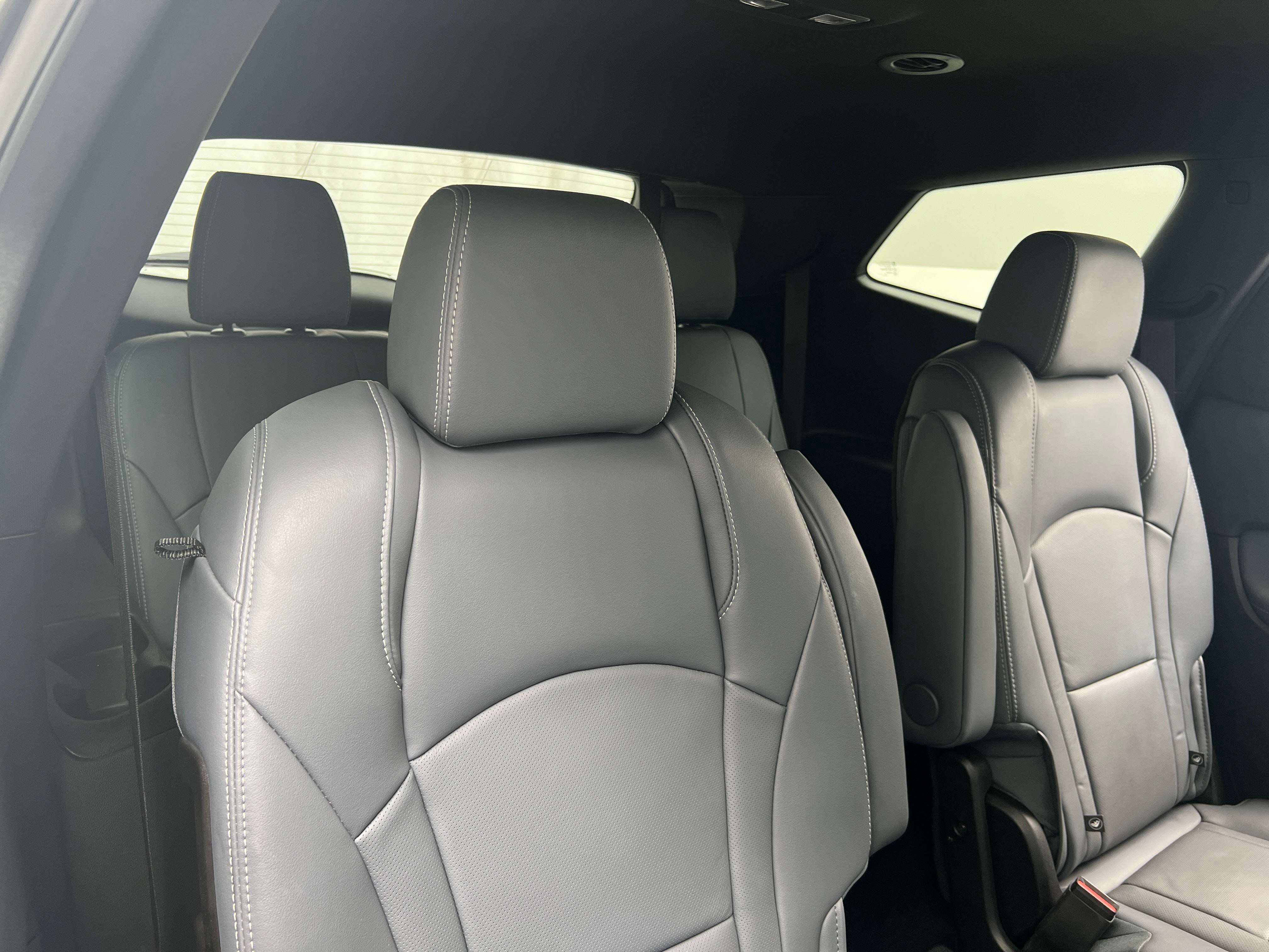 2024 Buick Enclave Essence 5