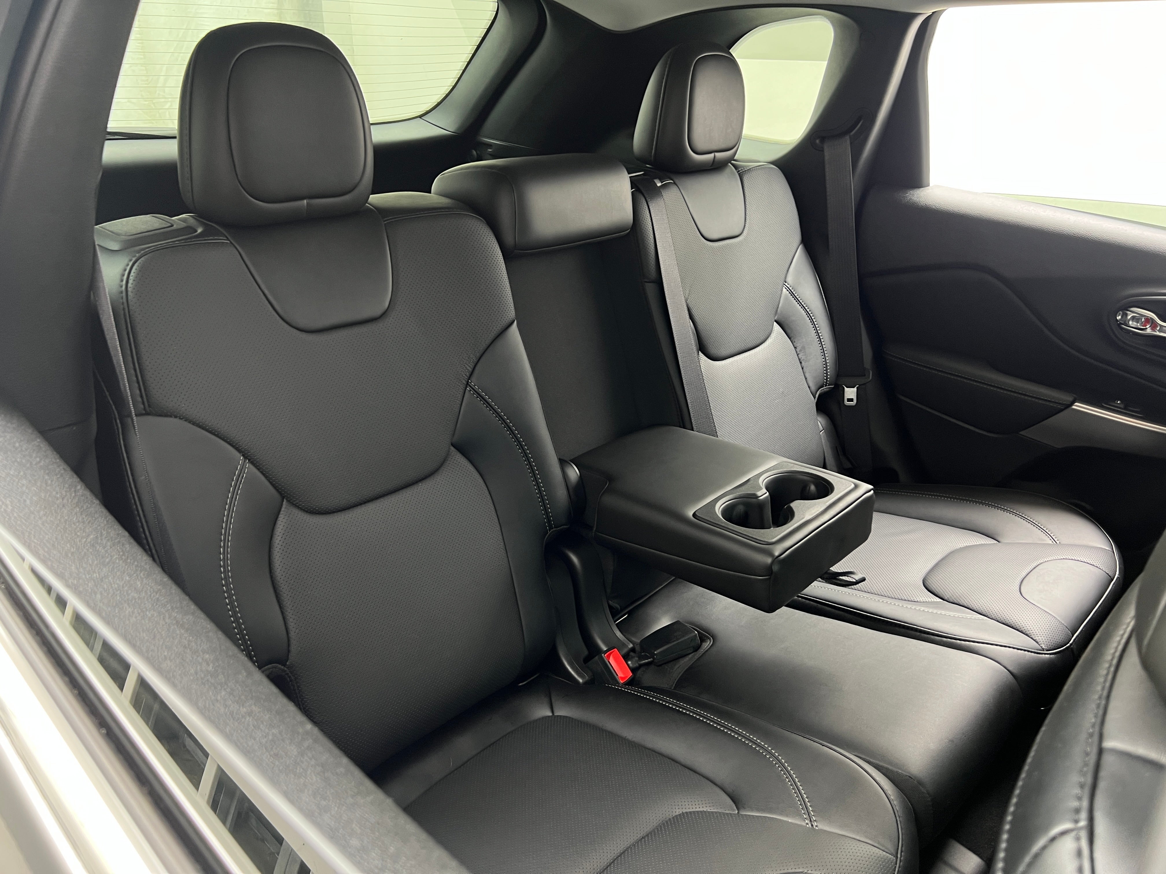 2022 Jeep Cherokee Limited Edition 5