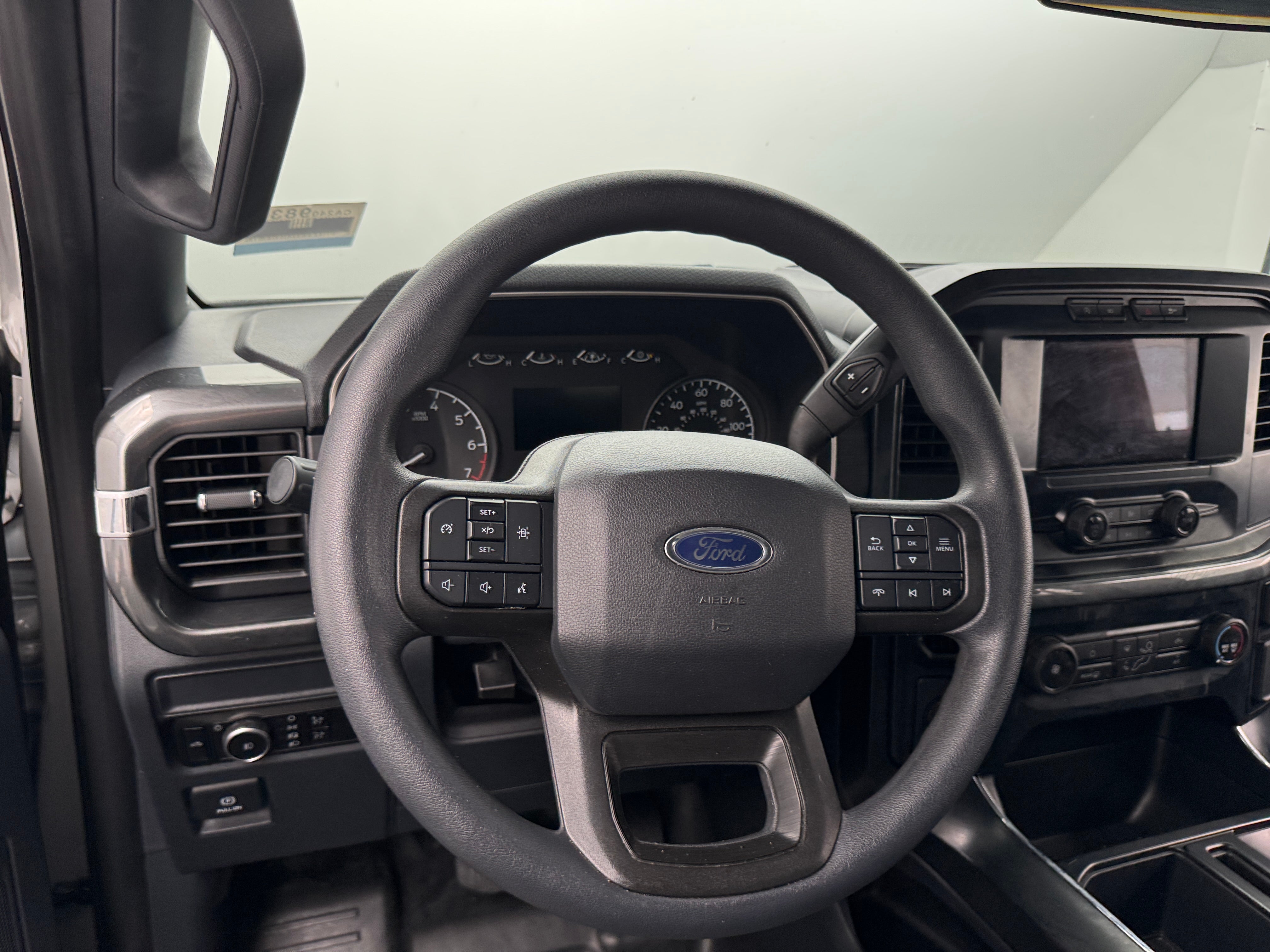 2023 Ford Econoline E-150 5