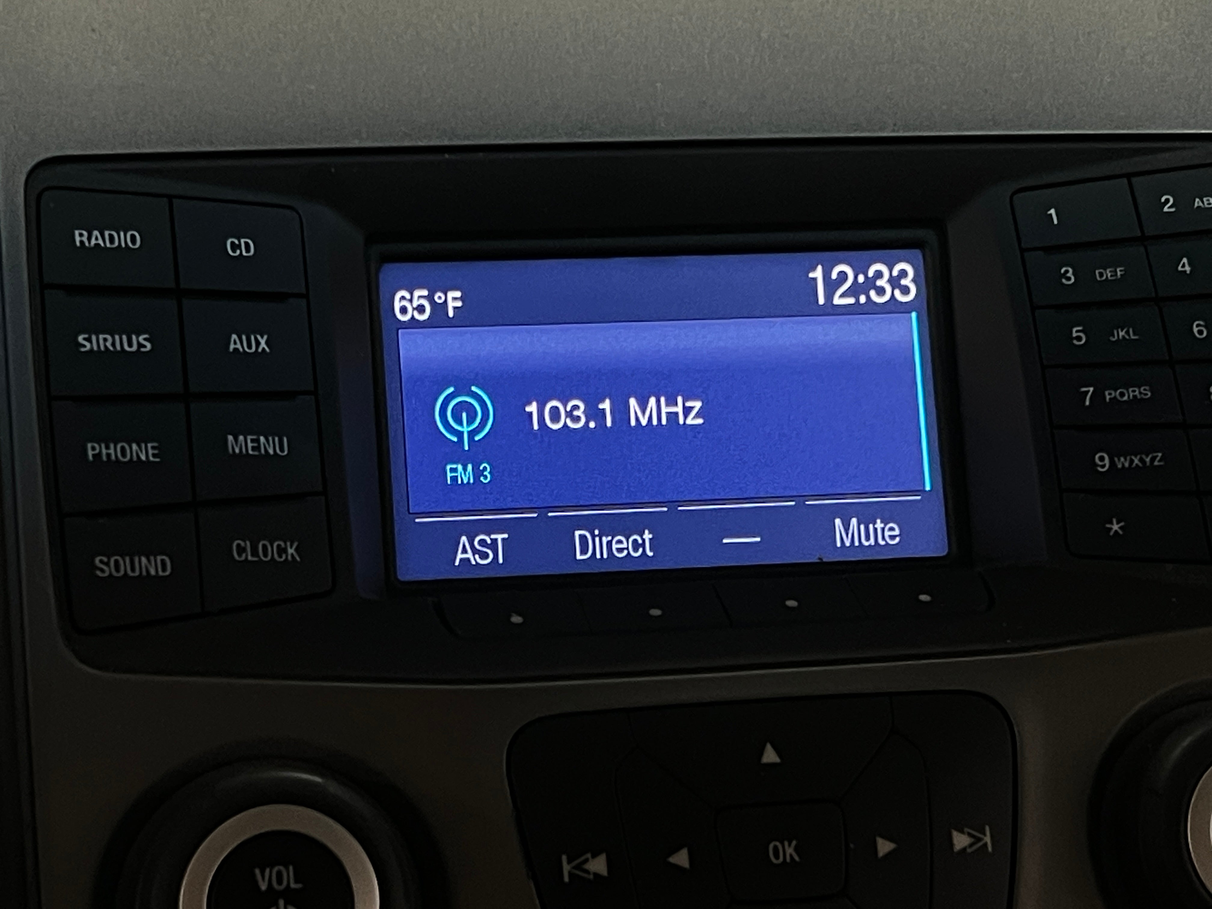 2016 Ford Taurus SE 4