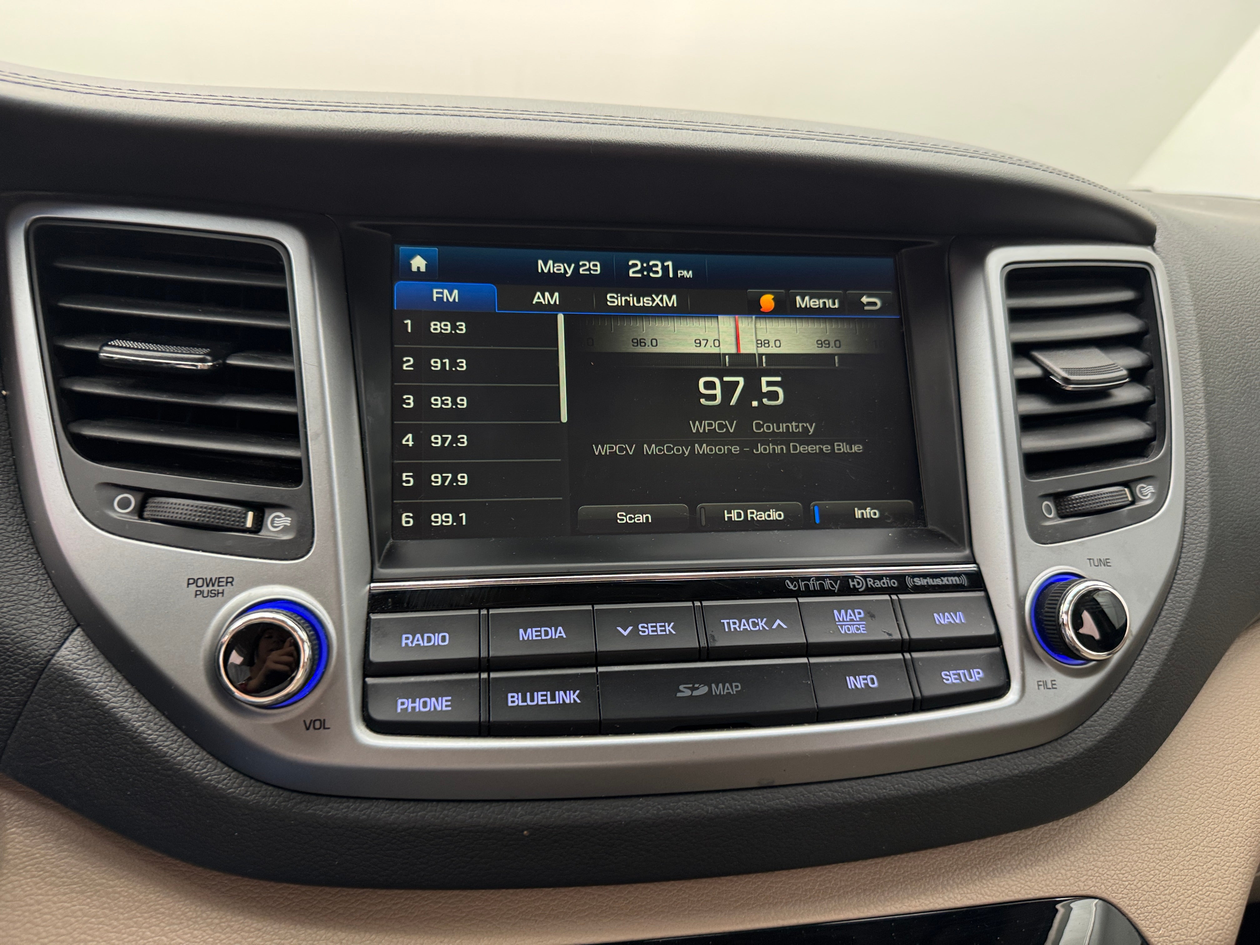 2017 Hyundai Tucson Limited 3