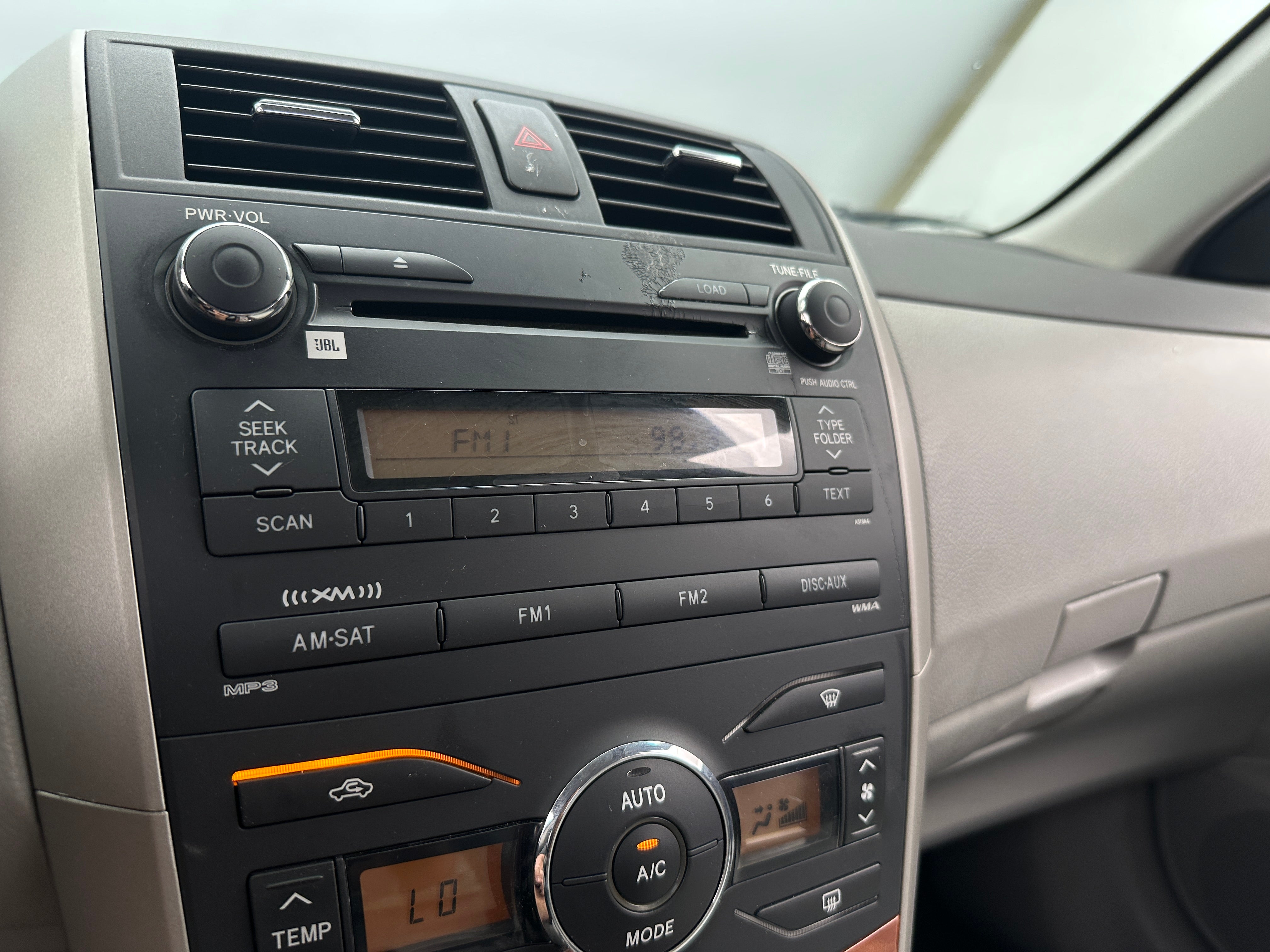 2010 Toyota Corolla Base 4