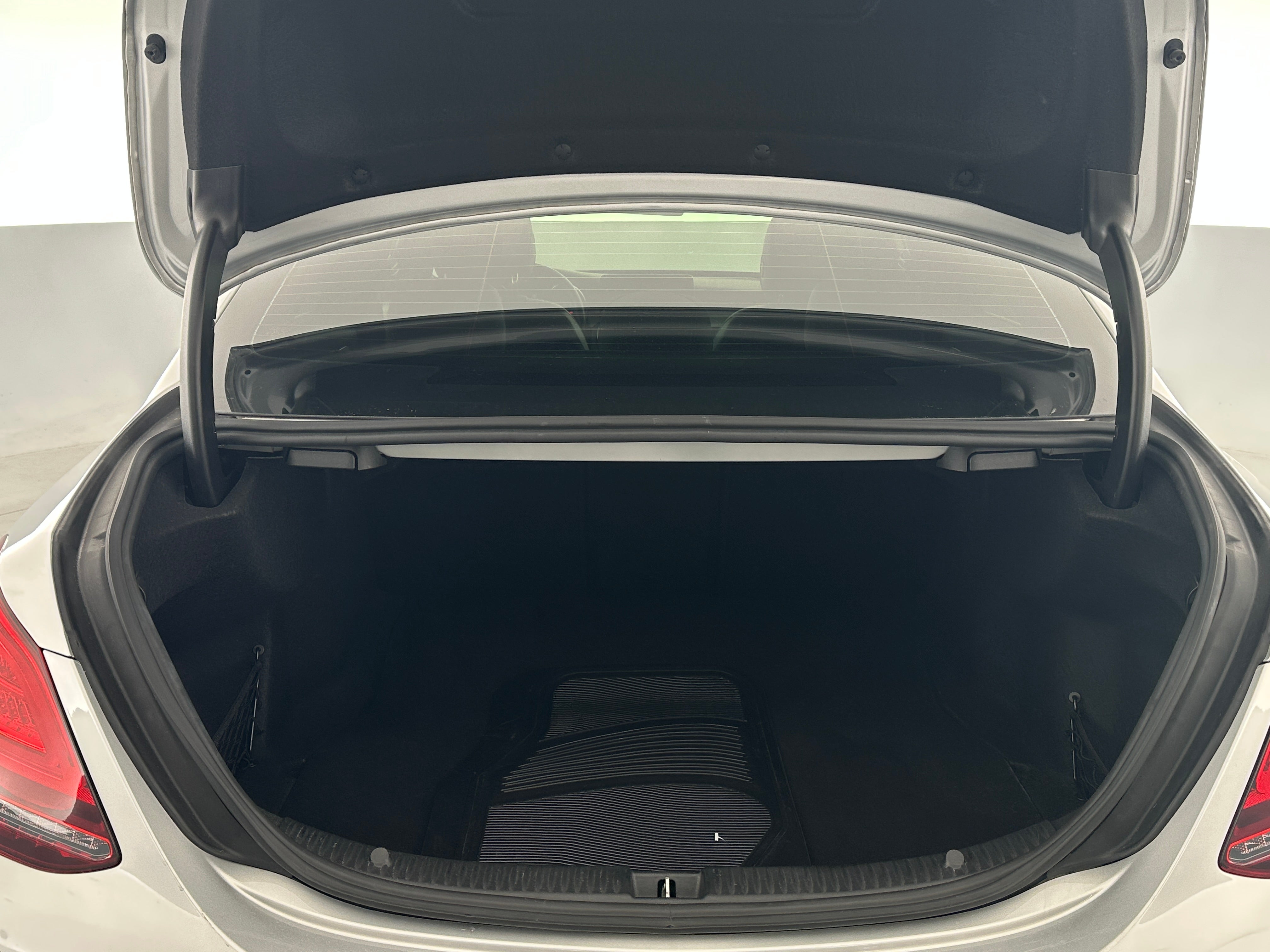 2020 Mercedes-Benz C-Class C 300 6