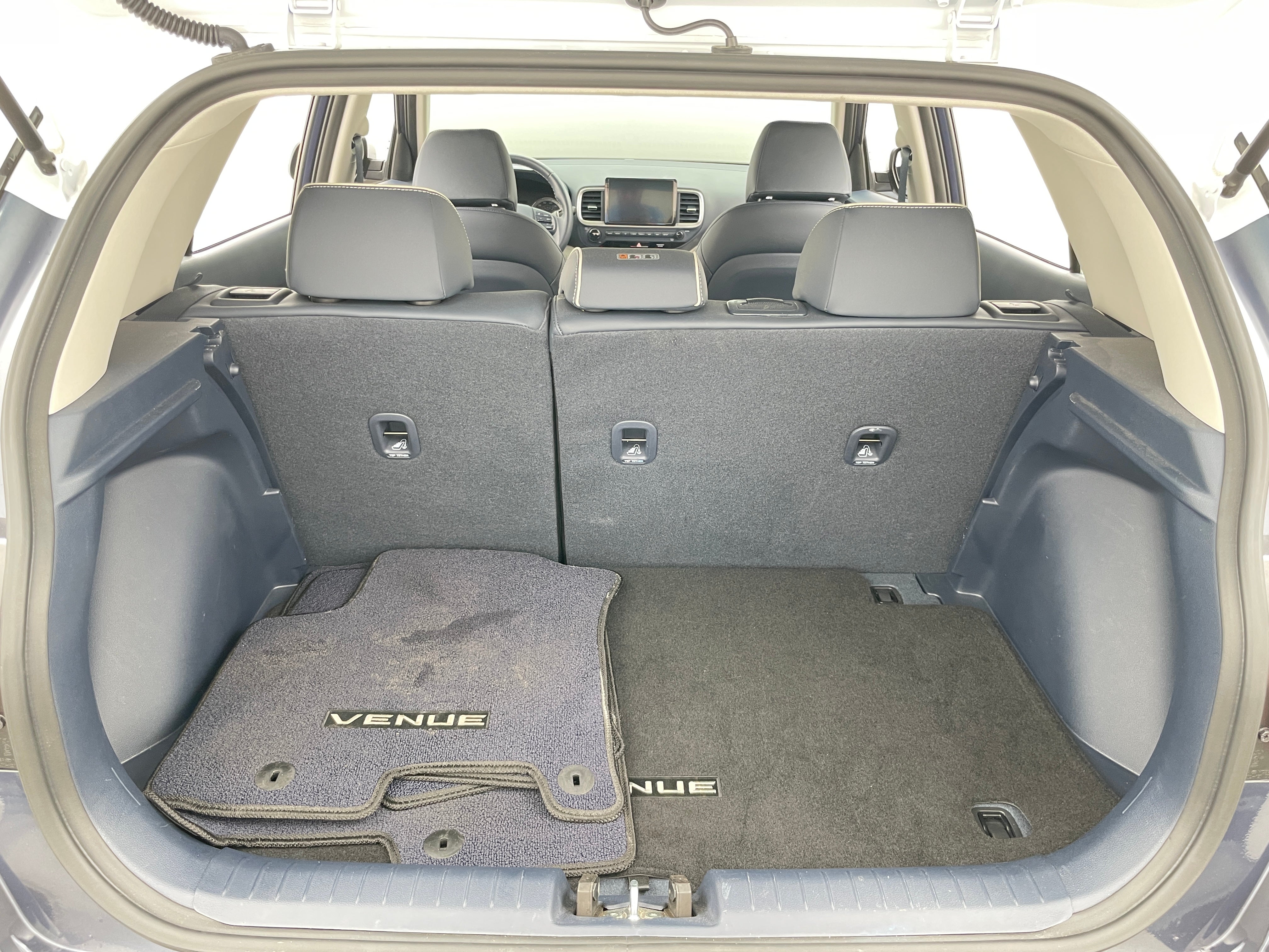 2021 Hyundai Venue Denim 6