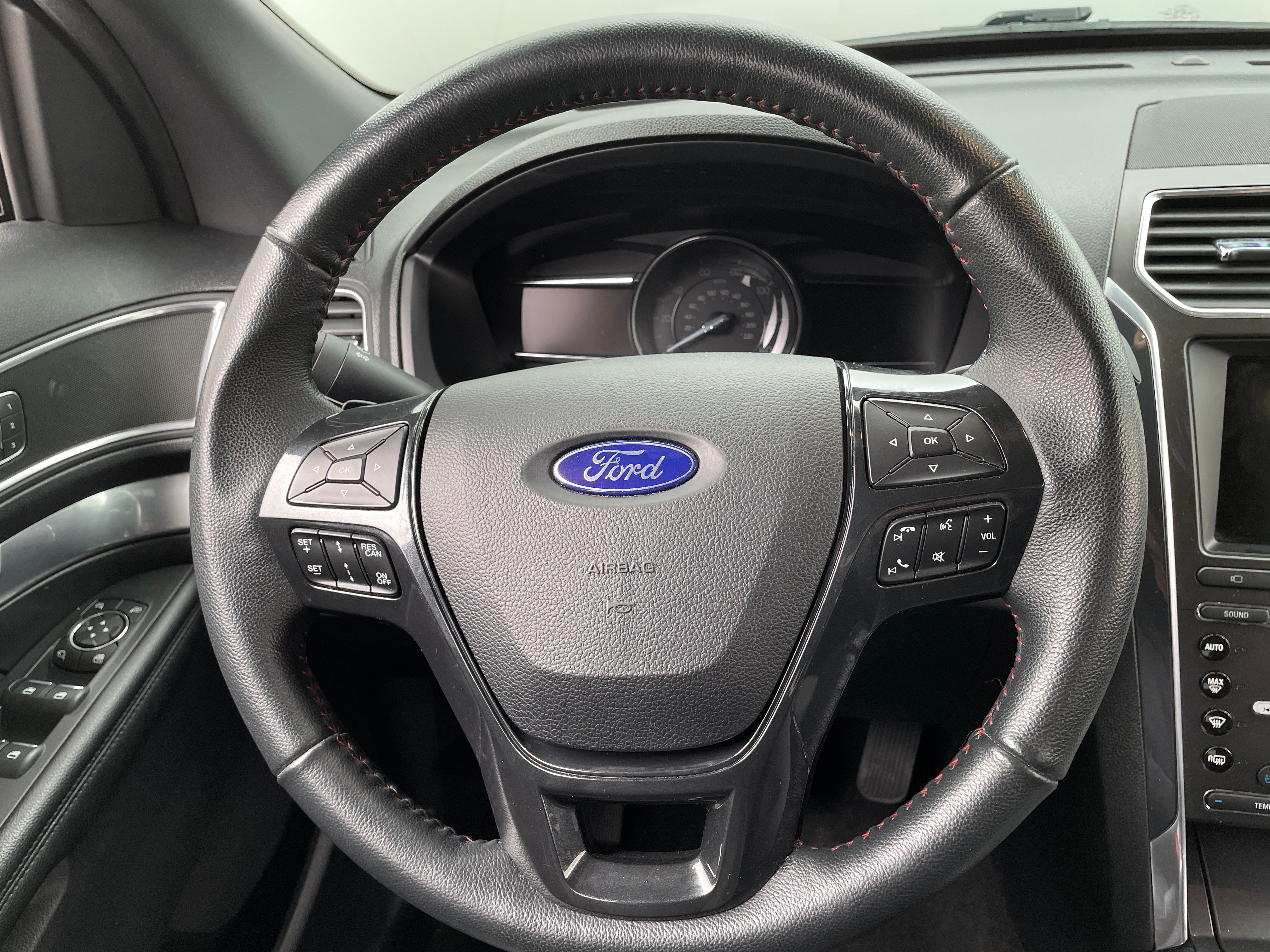 2018 Ford Explorer Sport 4