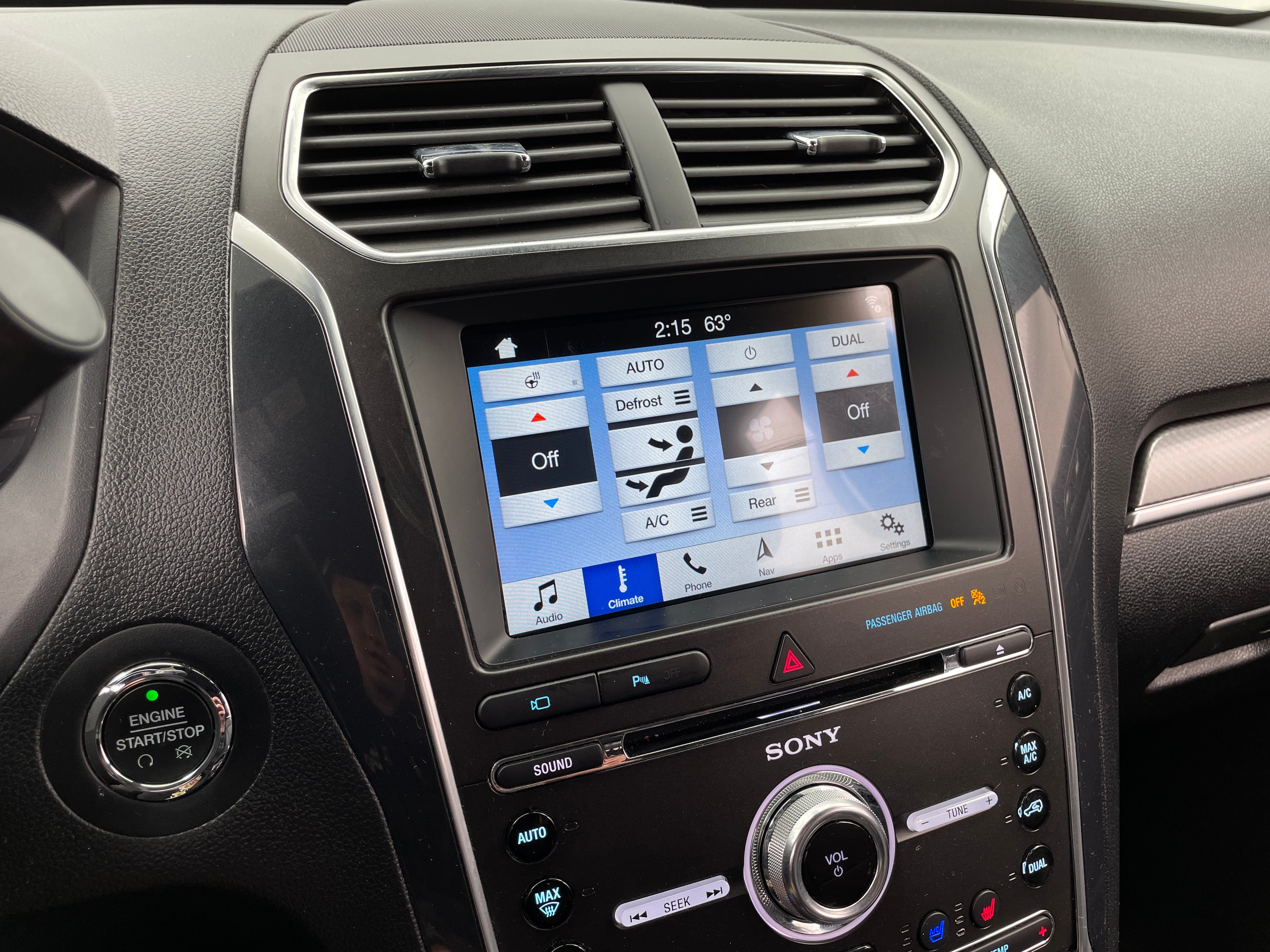 2018 Ford Explorer Sport 3