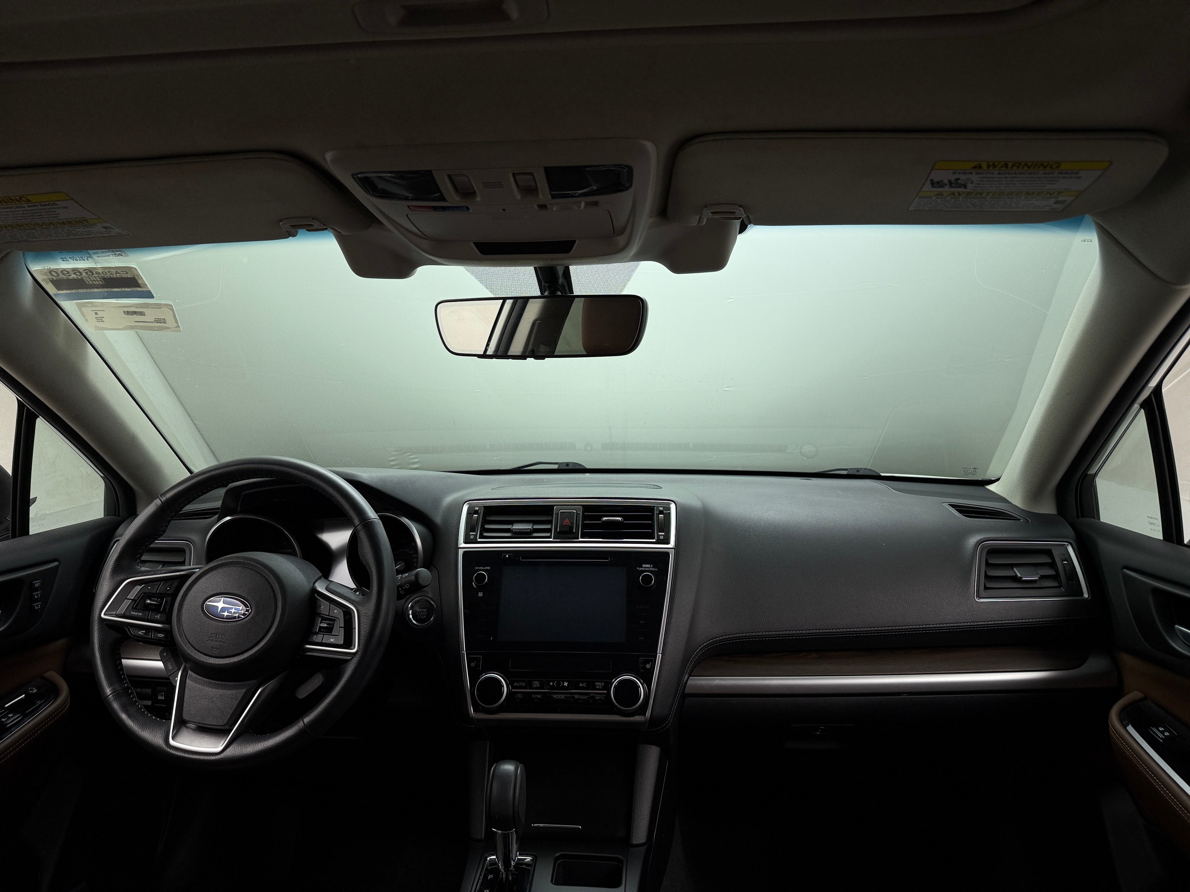 2018 Subaru Outback 3.6R Touring 2