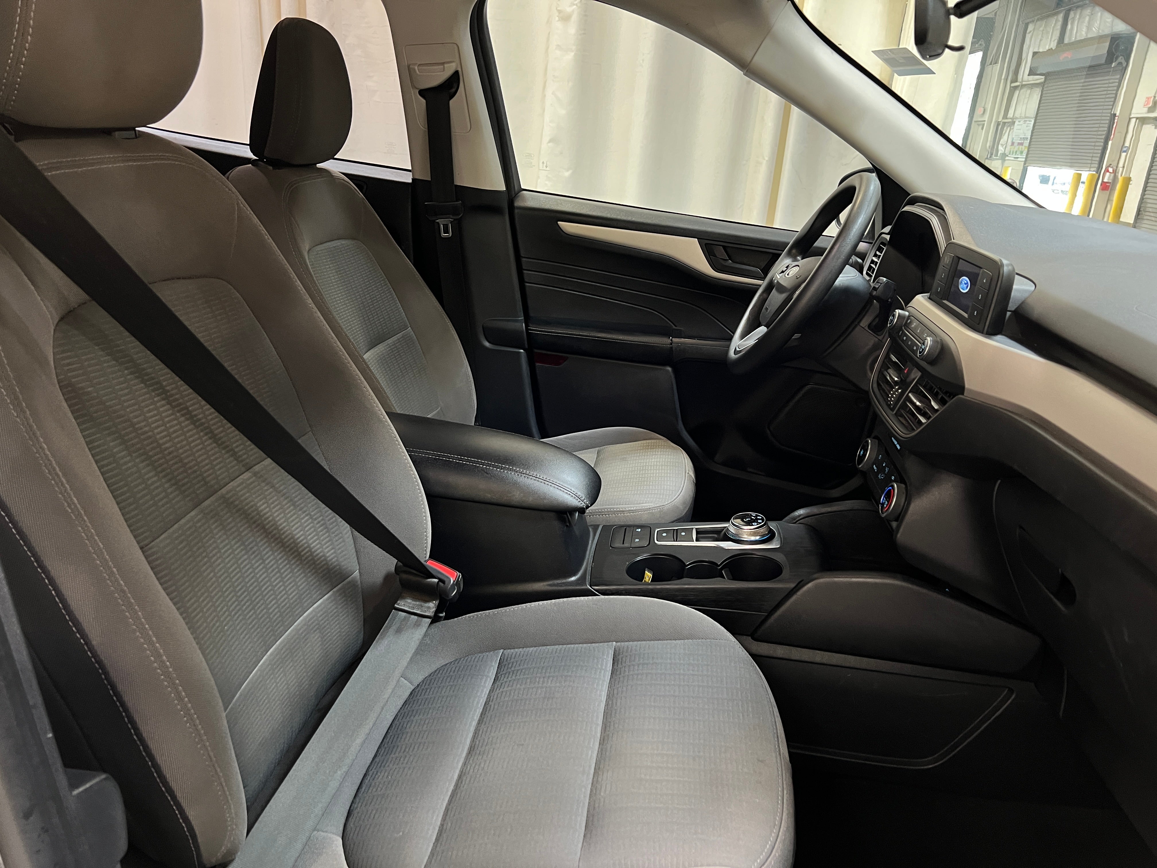 2021 Ford Escape S 2