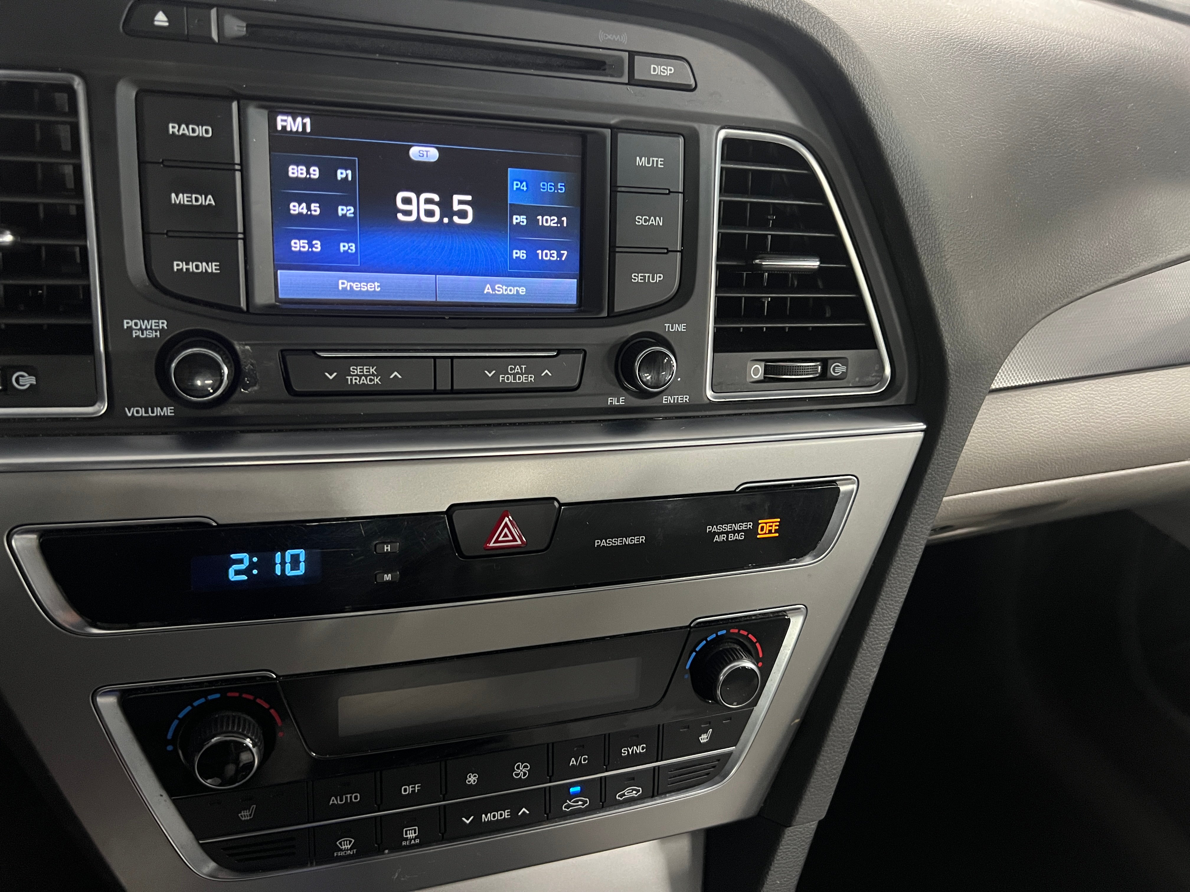 2015 Hyundai Sonata Sport 4