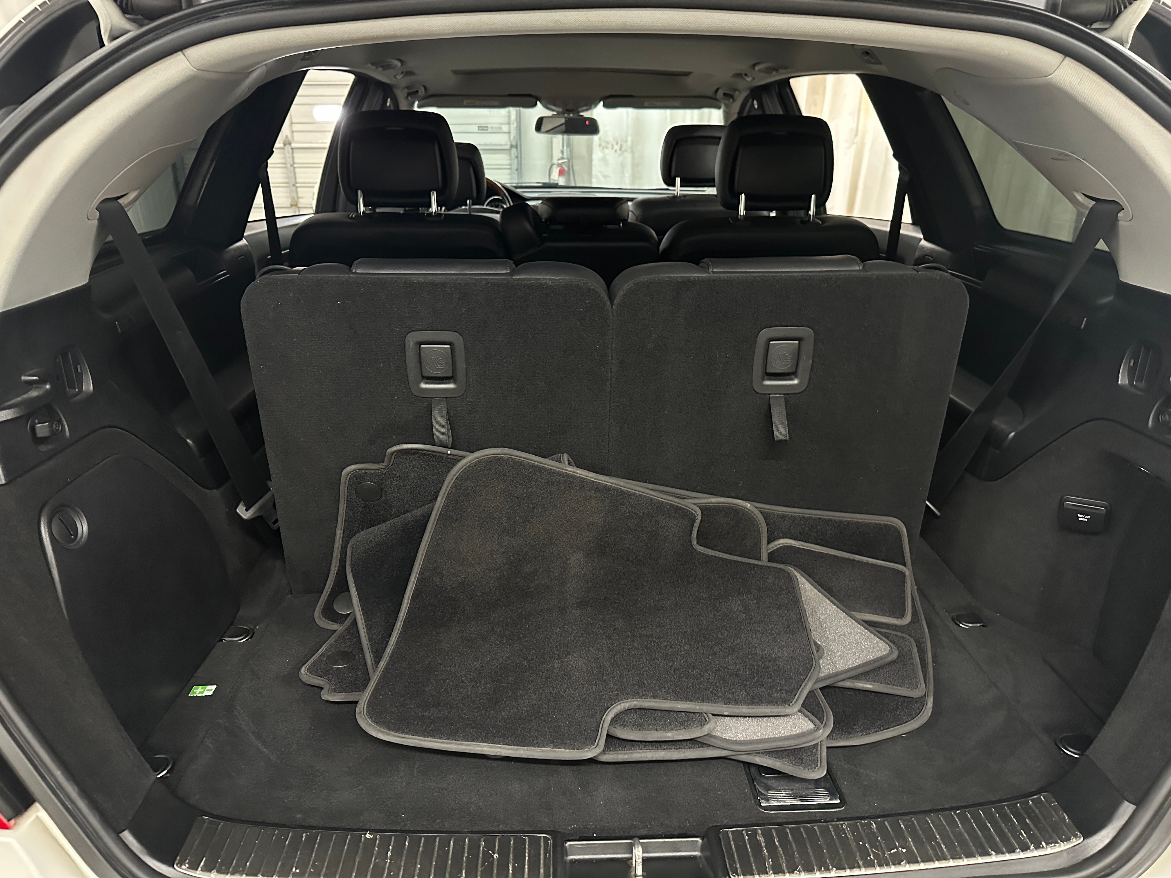 2011 Mercedes-Benz R-Class R 350 6