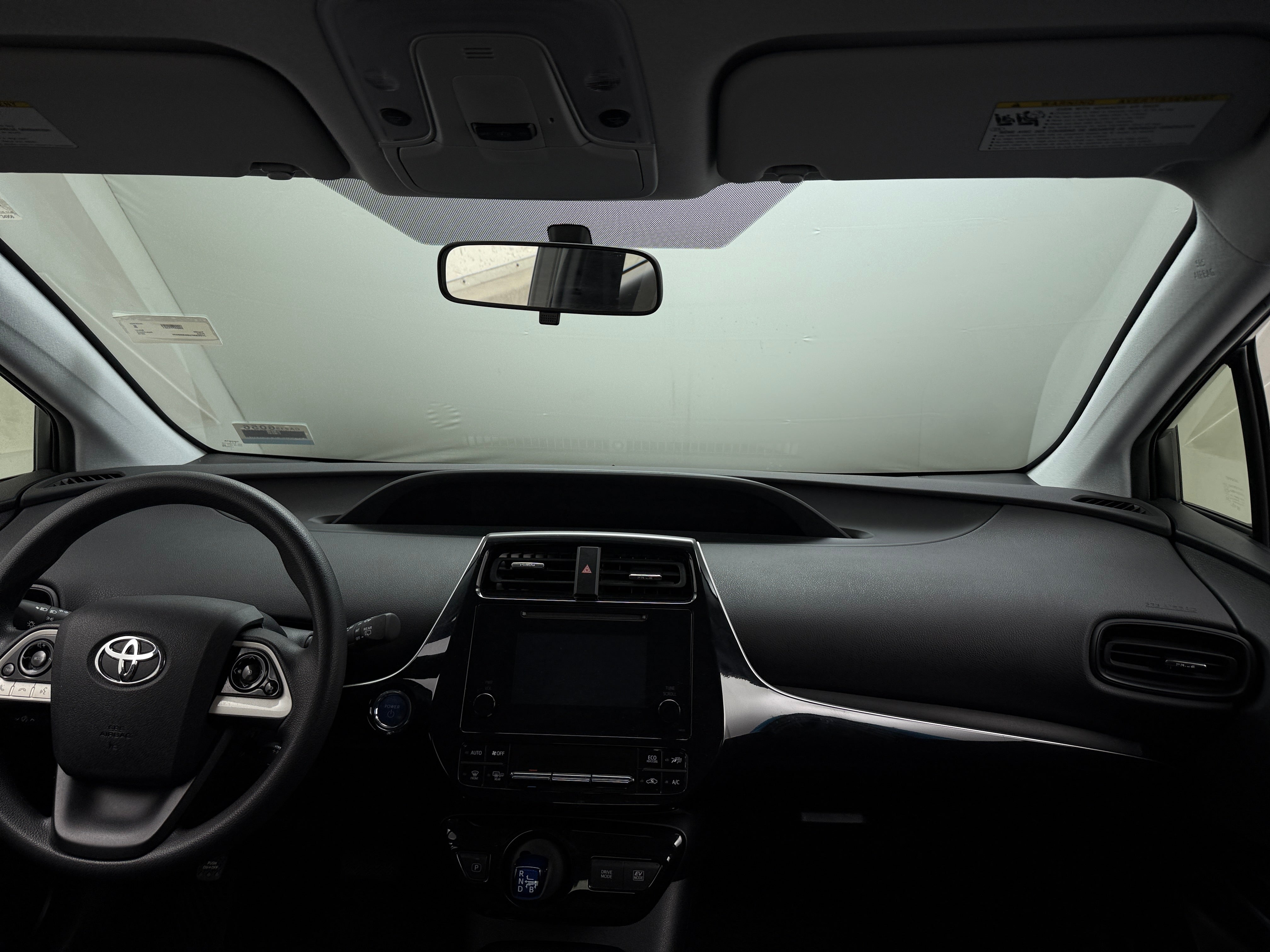 2016 Toyota Prius Two 3