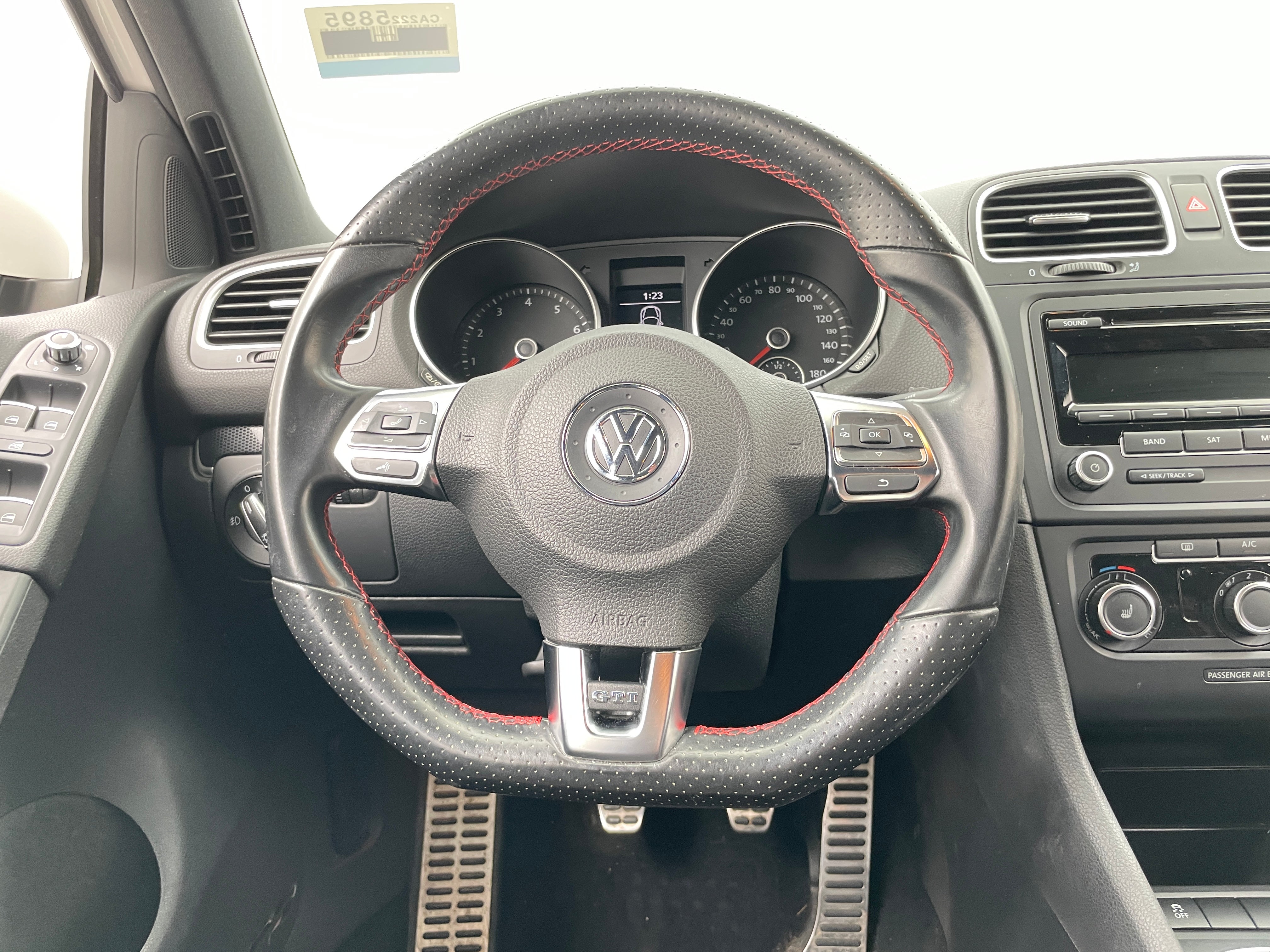 2014 Volkswagen Golf GTI Wolfsburg Edition 5