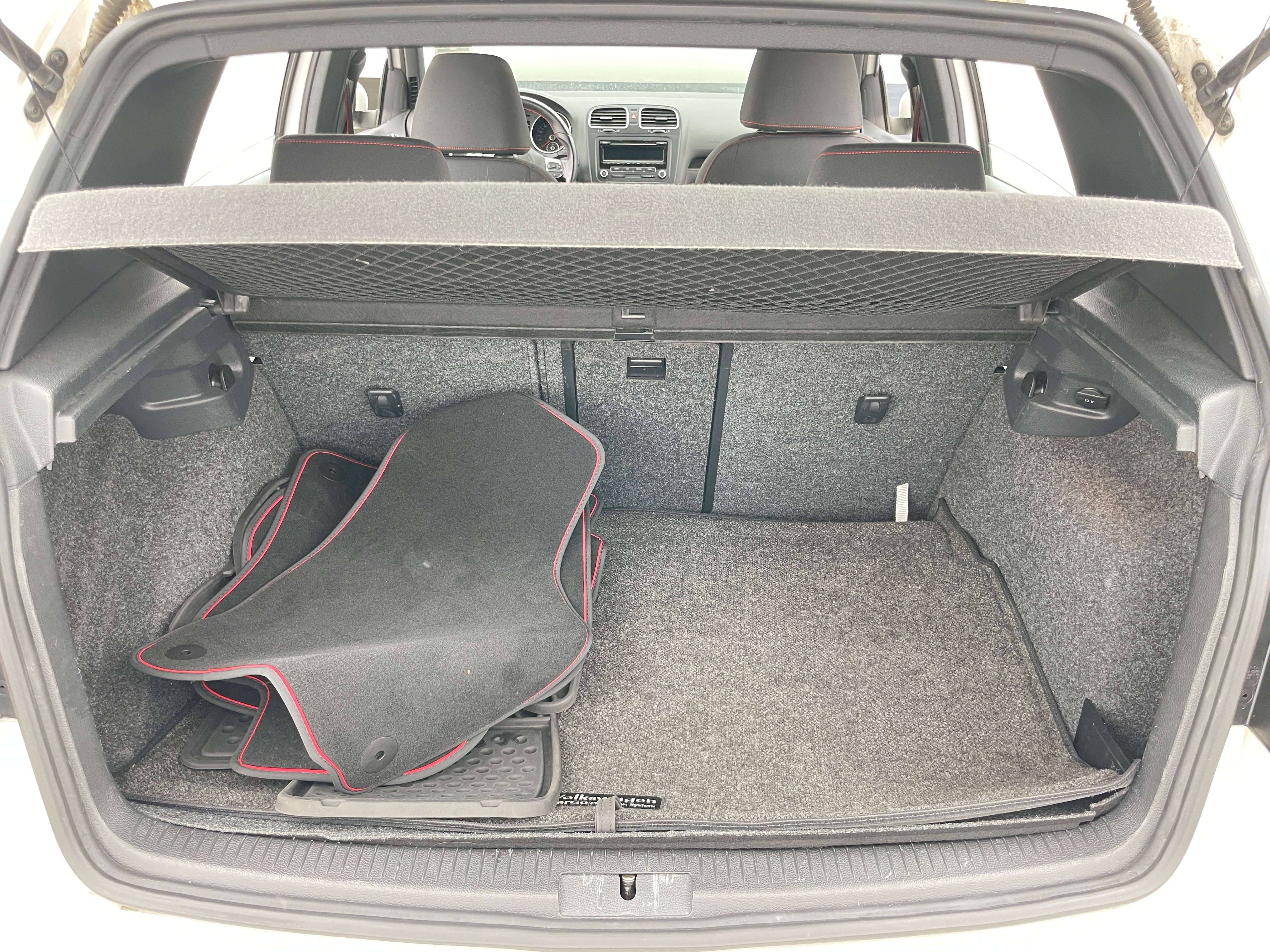 2014 Volkswagen Golf GTI Wolfsburg Edition 7