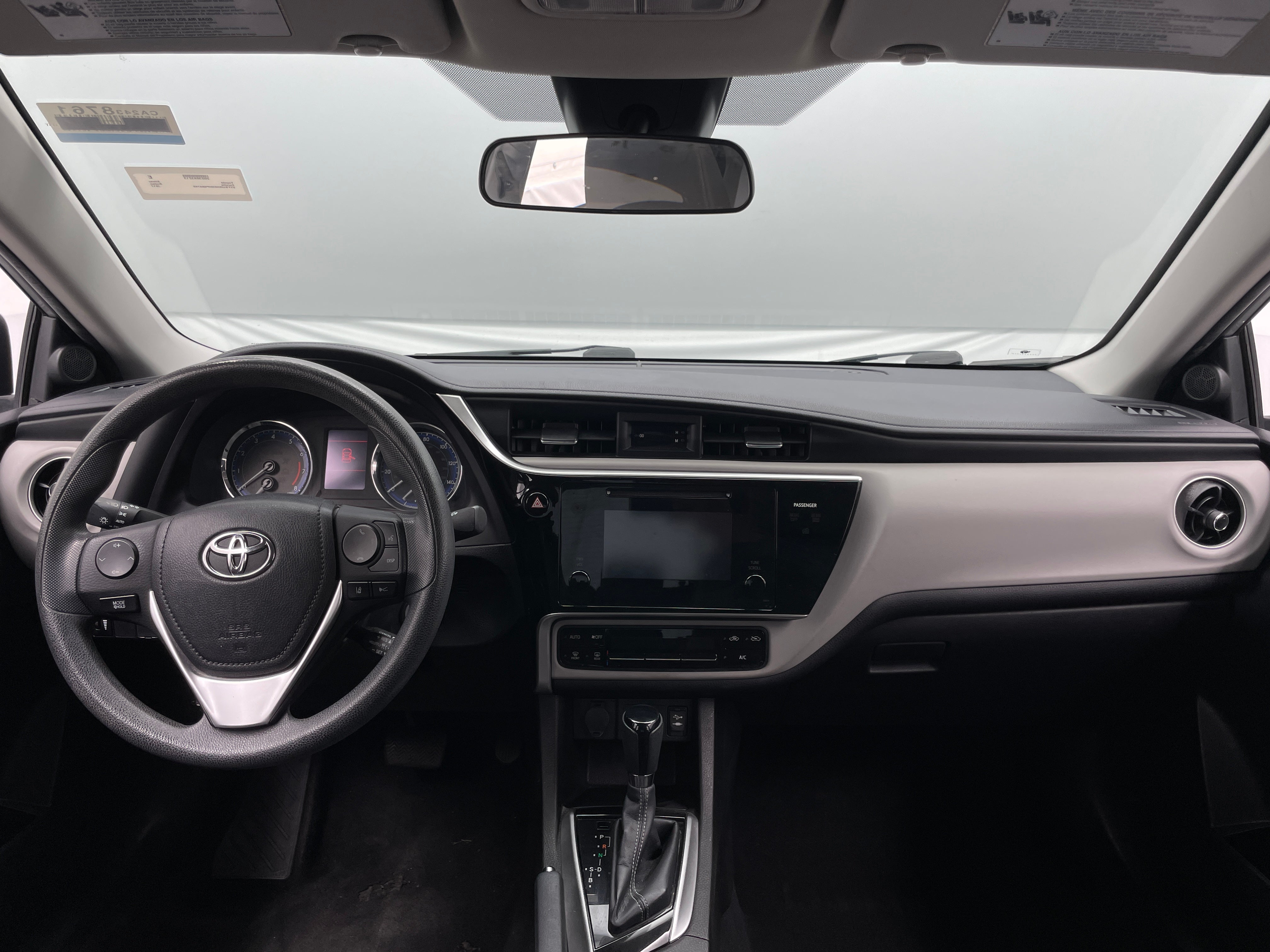 2017 Toyota Corolla LE 3