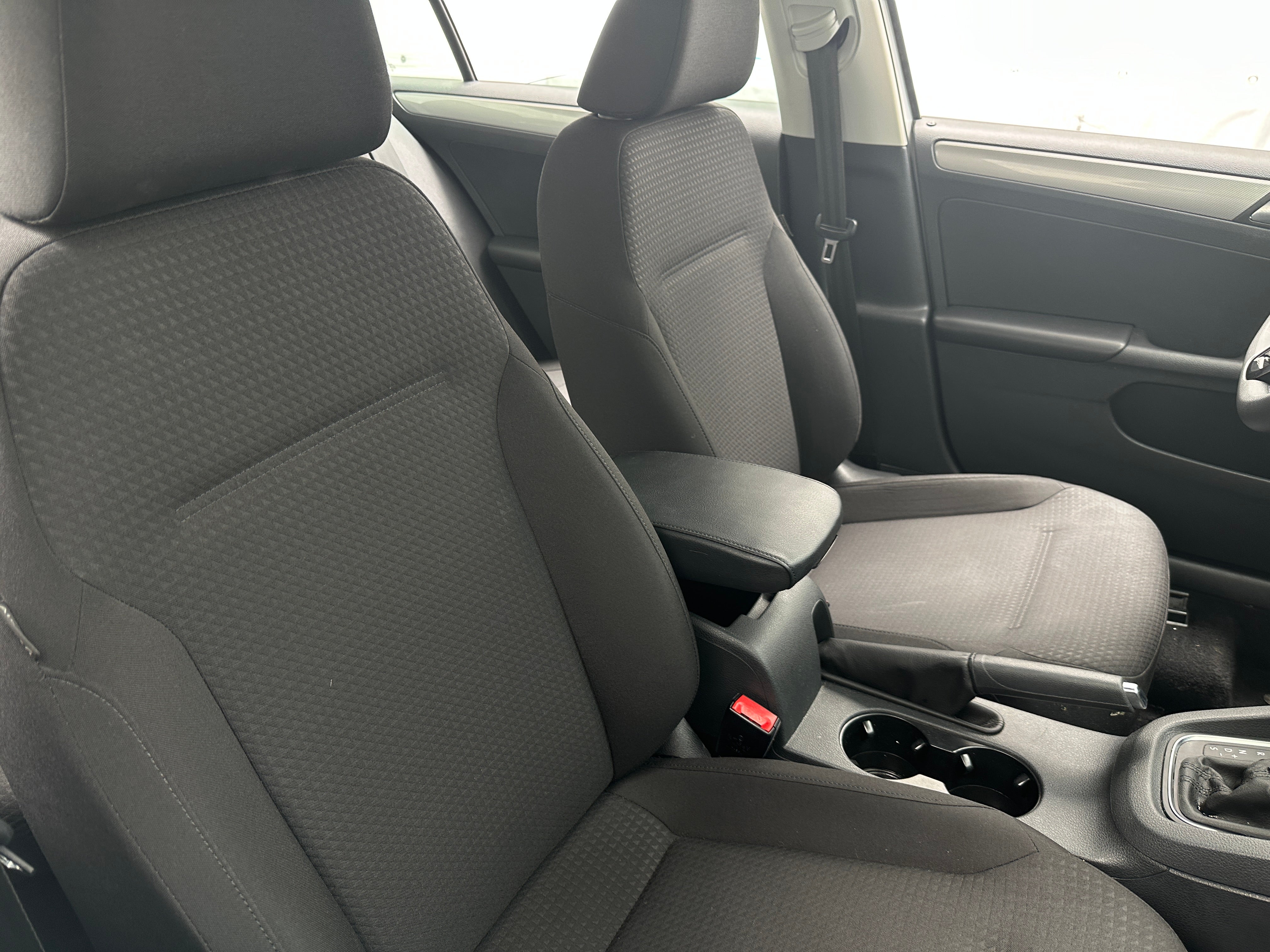 2016 Volkswagen Jetta SE 2