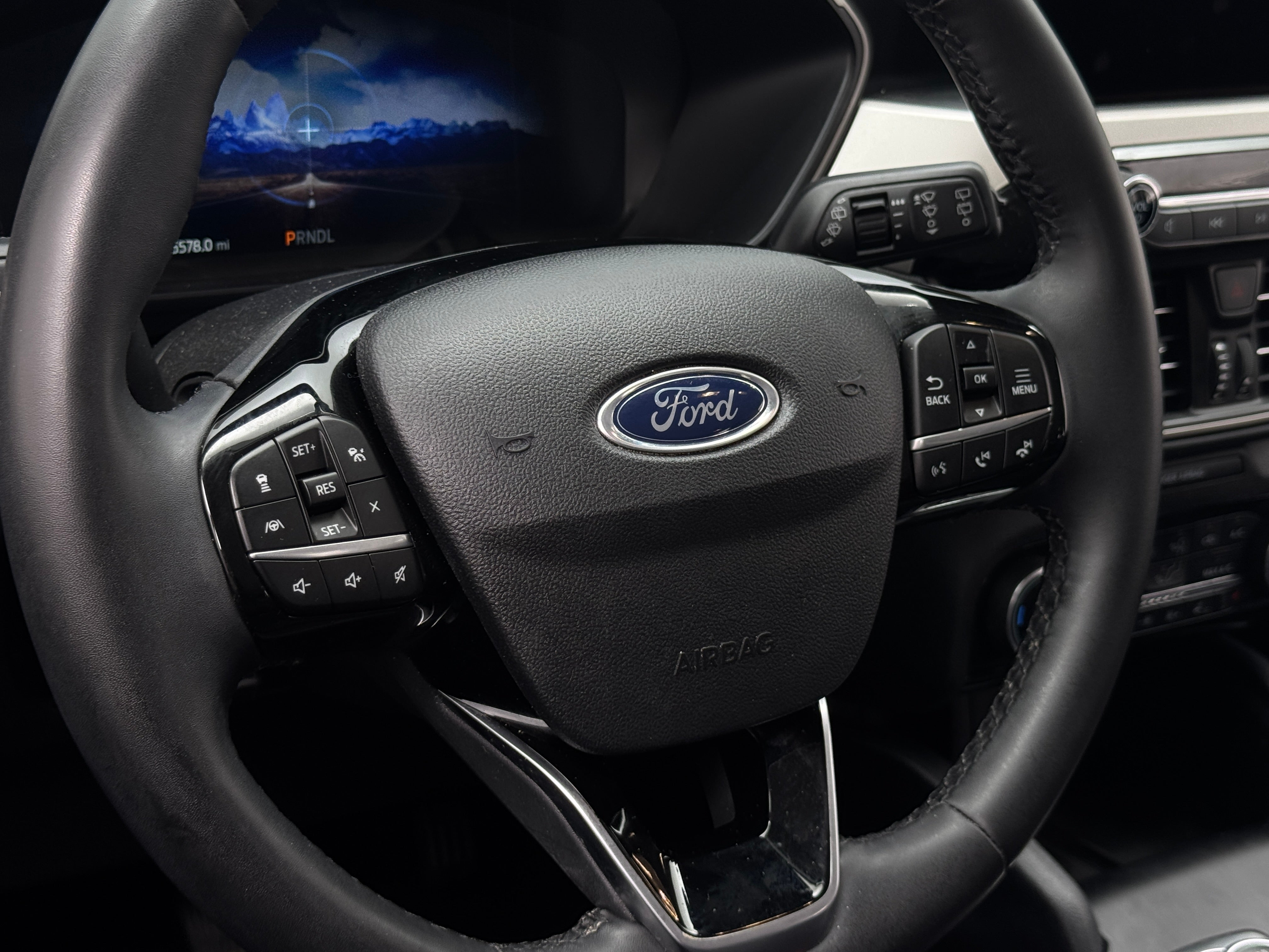 2022 Ford Escape SEL 4