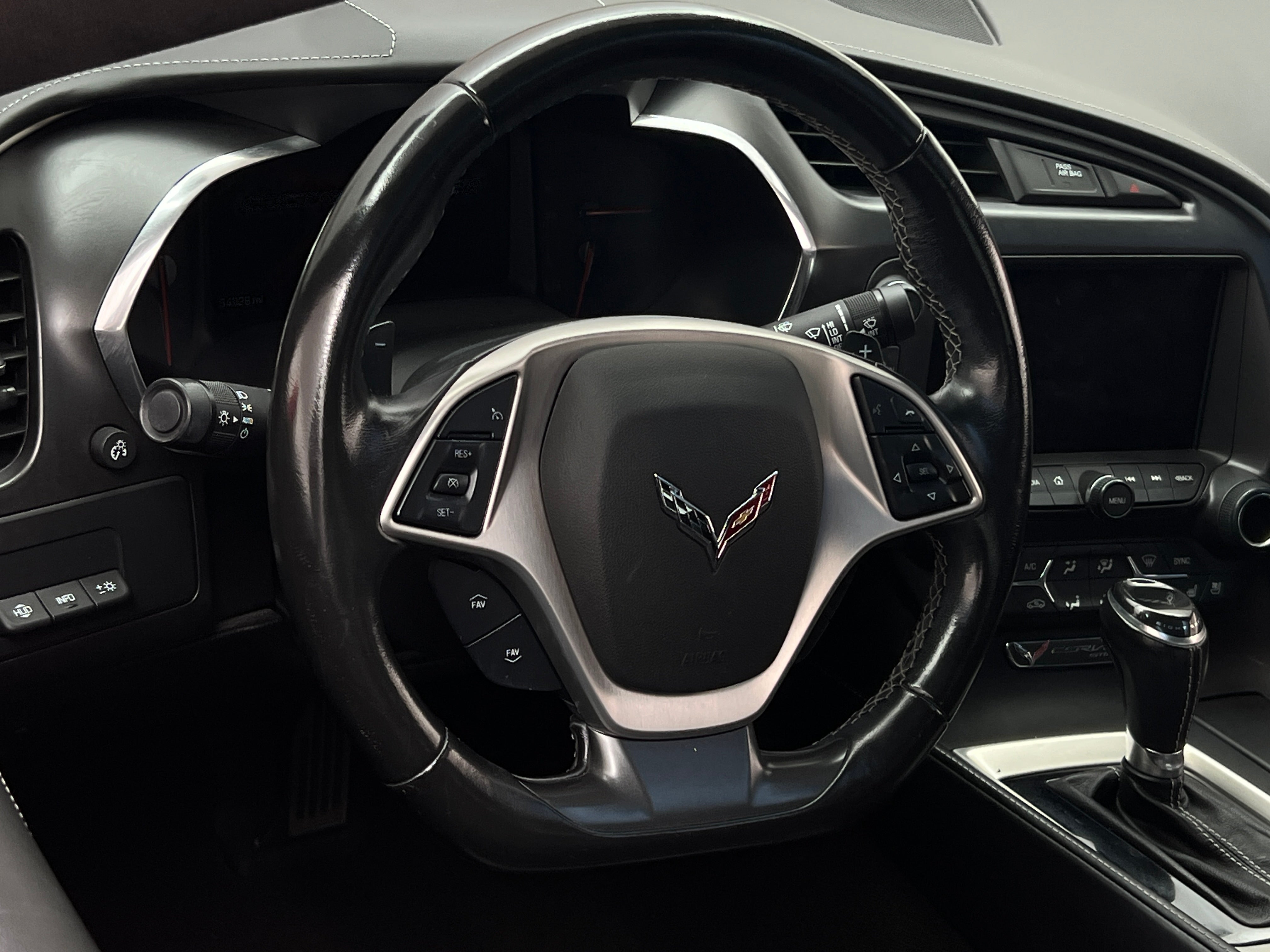 2019 Chevrolet Corvette Stingray 3