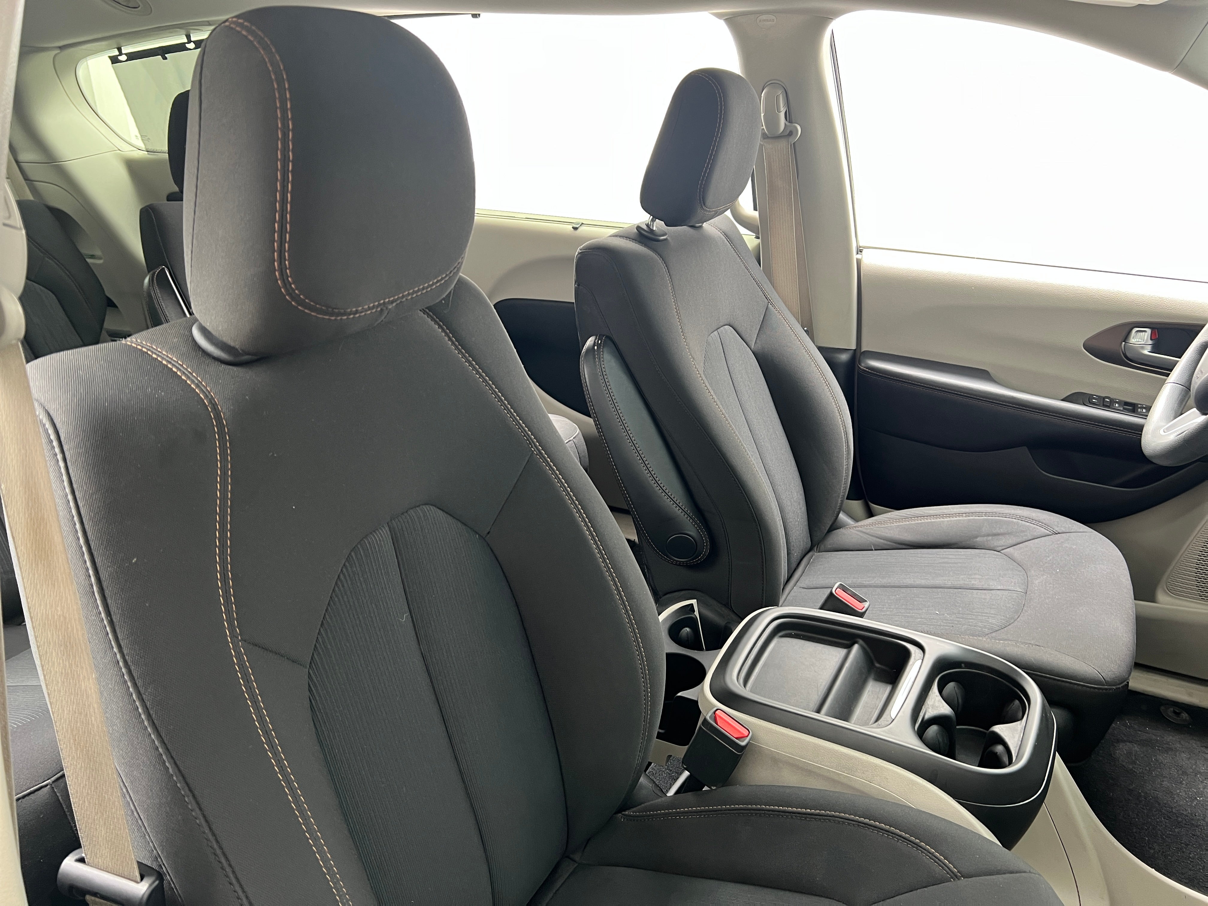 2017 Chrysler Pacifica Touring Plus 2