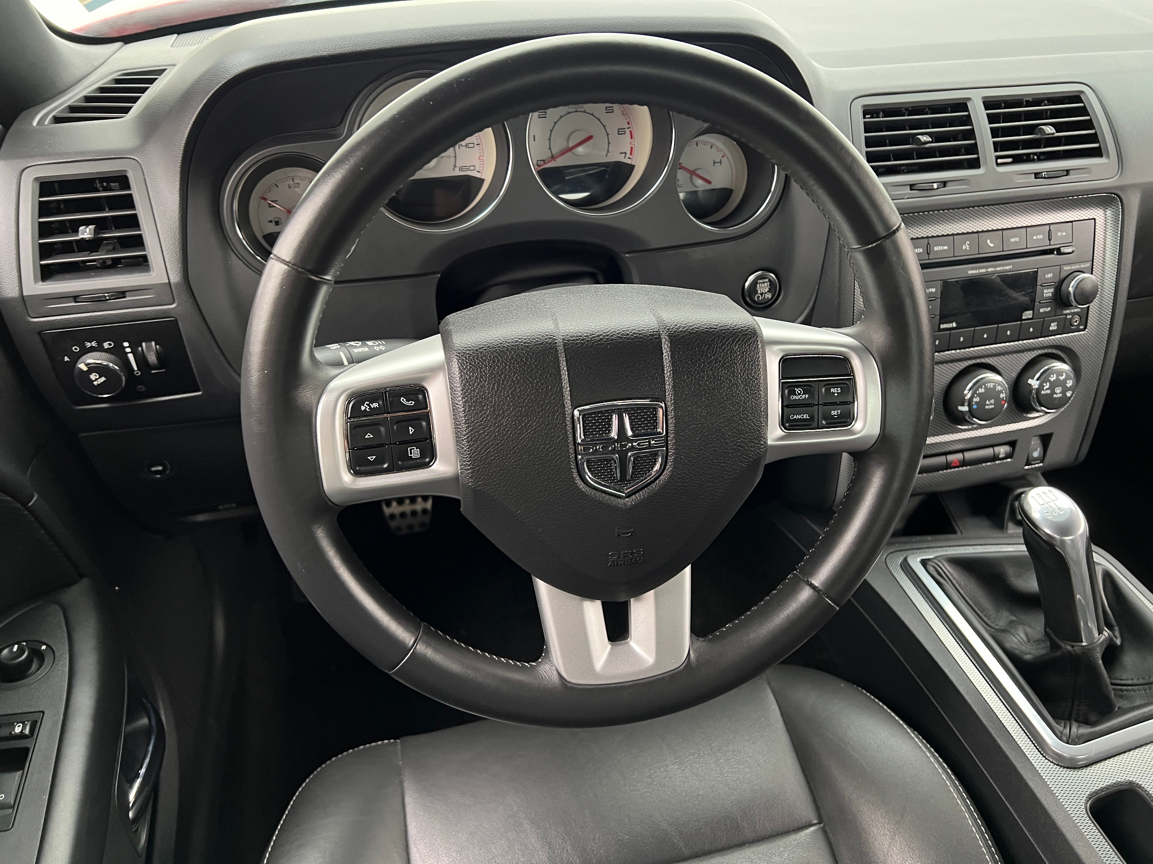 2012 Dodge Challenger R/T 4