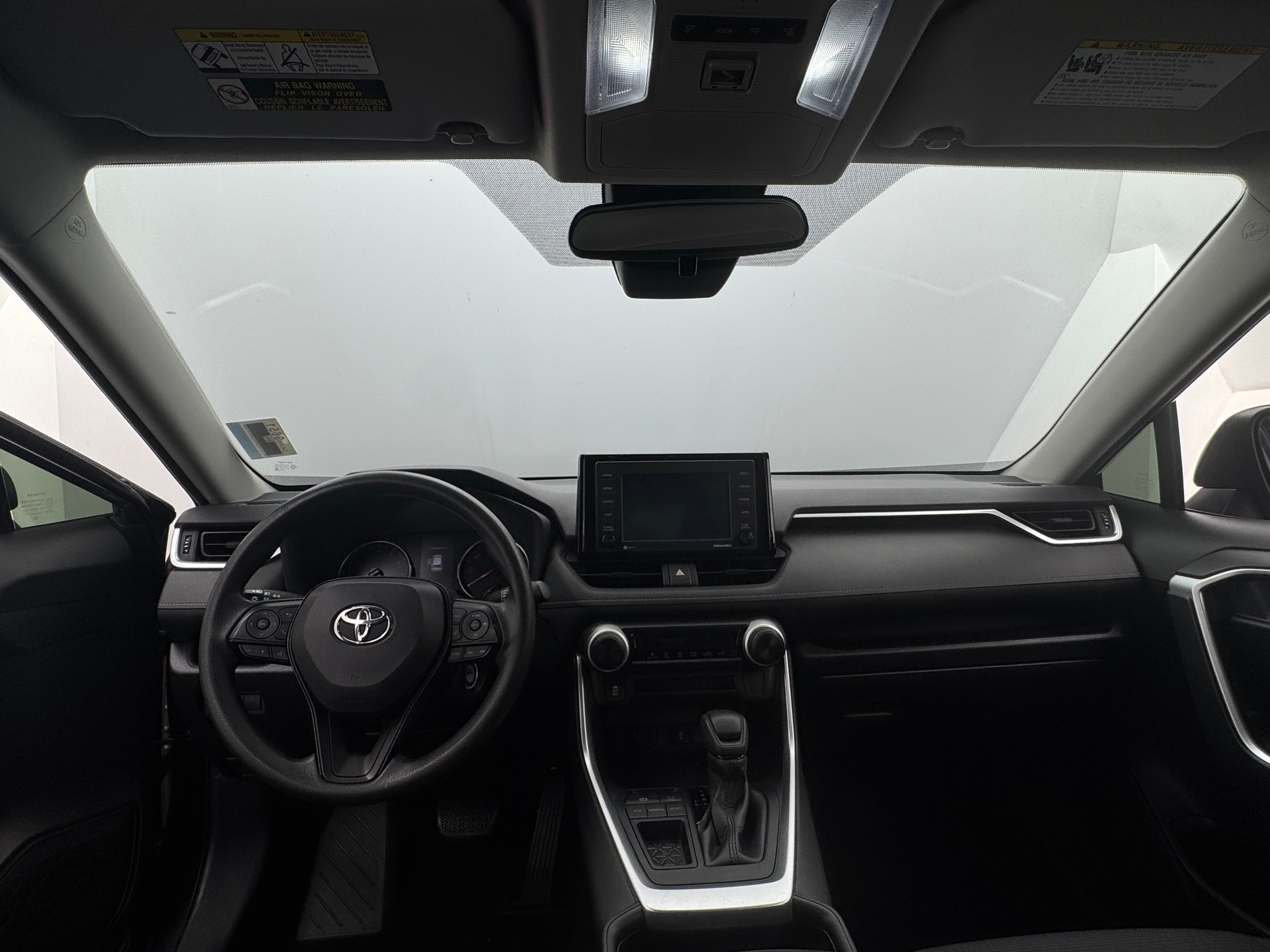 2021 Toyota RAV4 LE 3