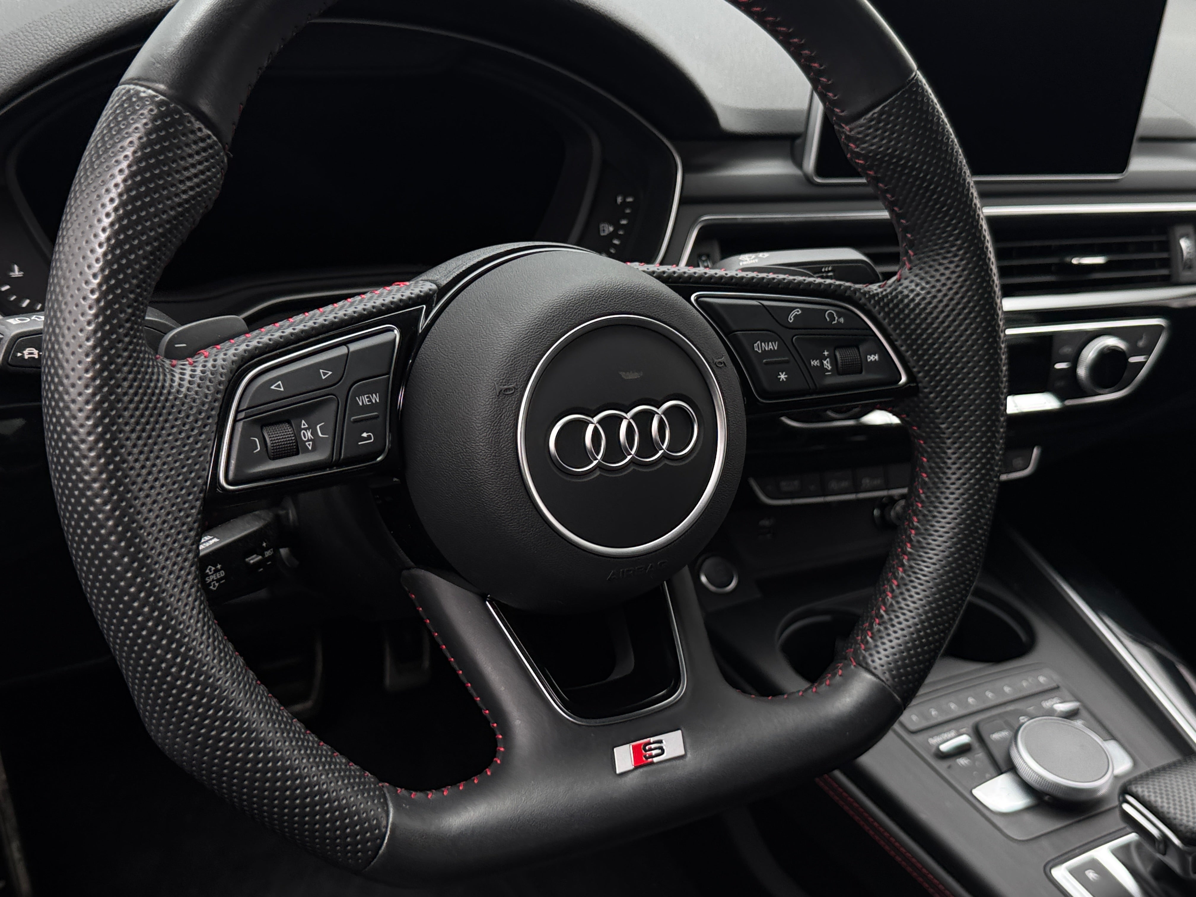 2019 Audi A4 Prestige 4