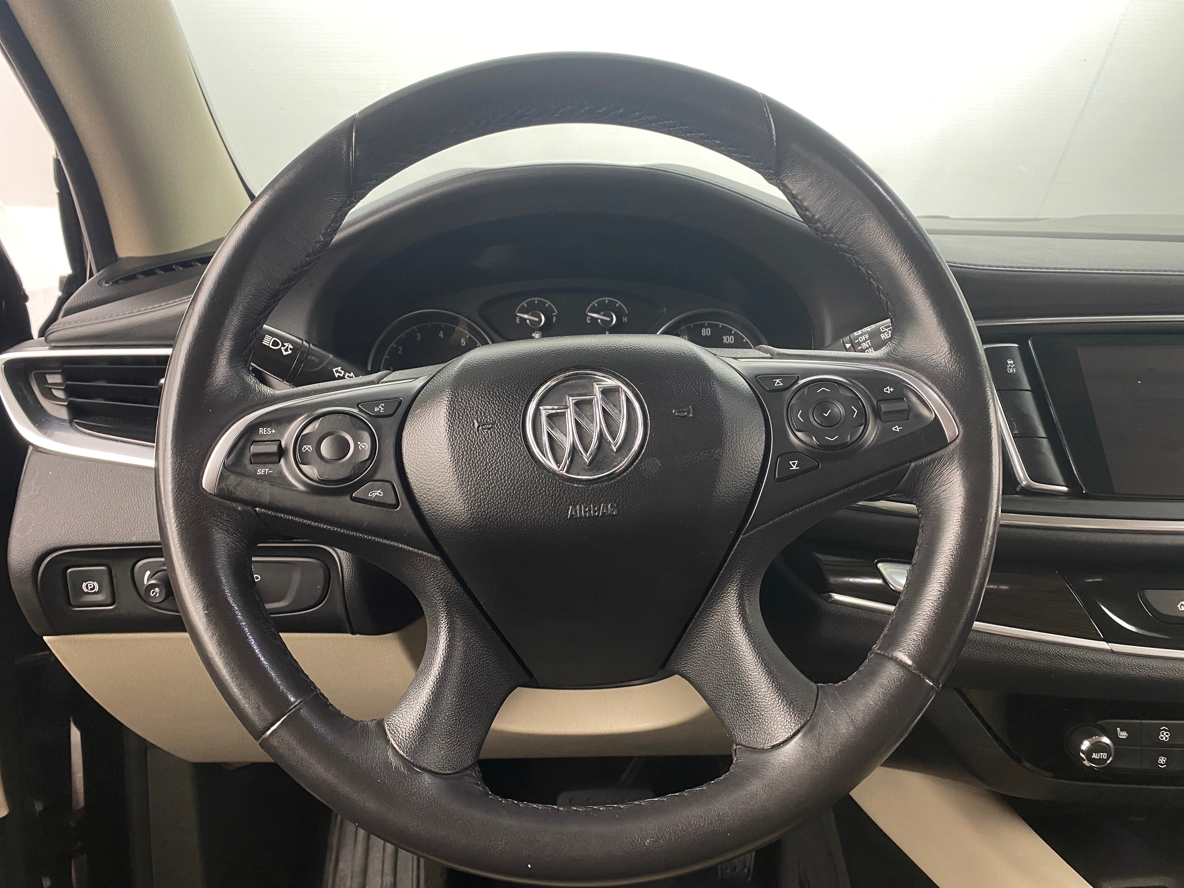 2019 Buick Enclave Essence 4