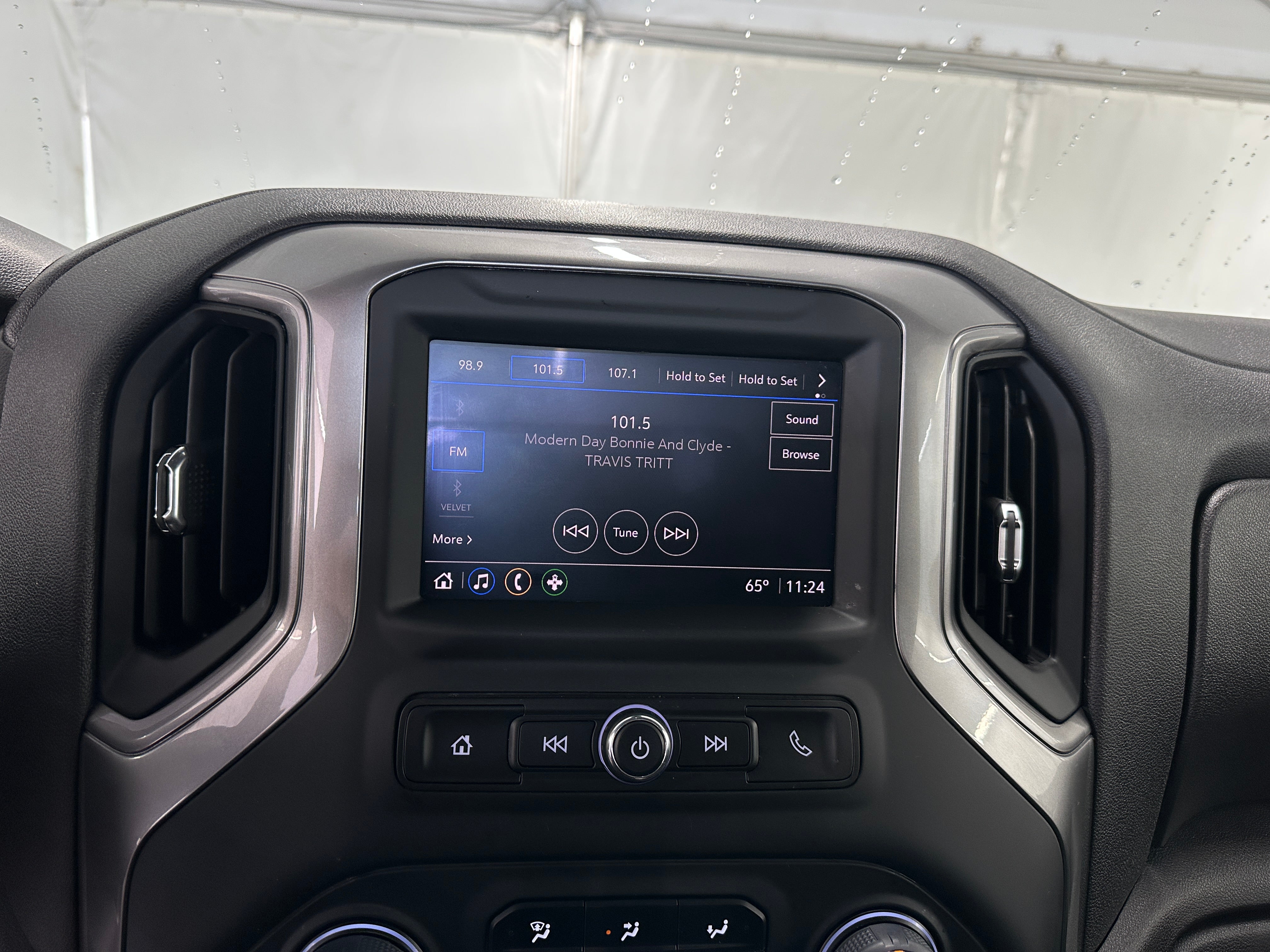 2024 Chevrolet Silverado 1500 Work Truck 4