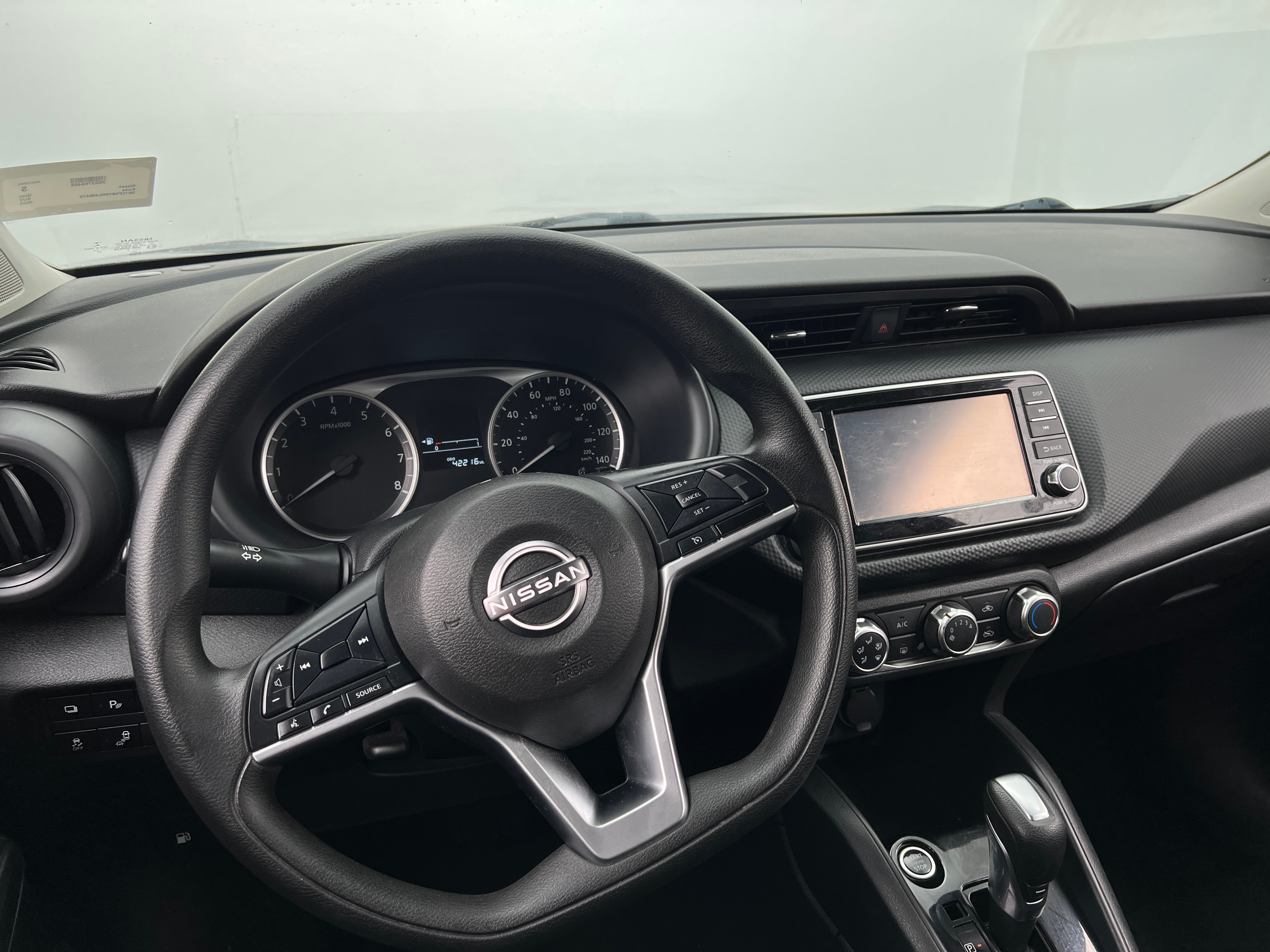 2022 Nissan Kicks S 5