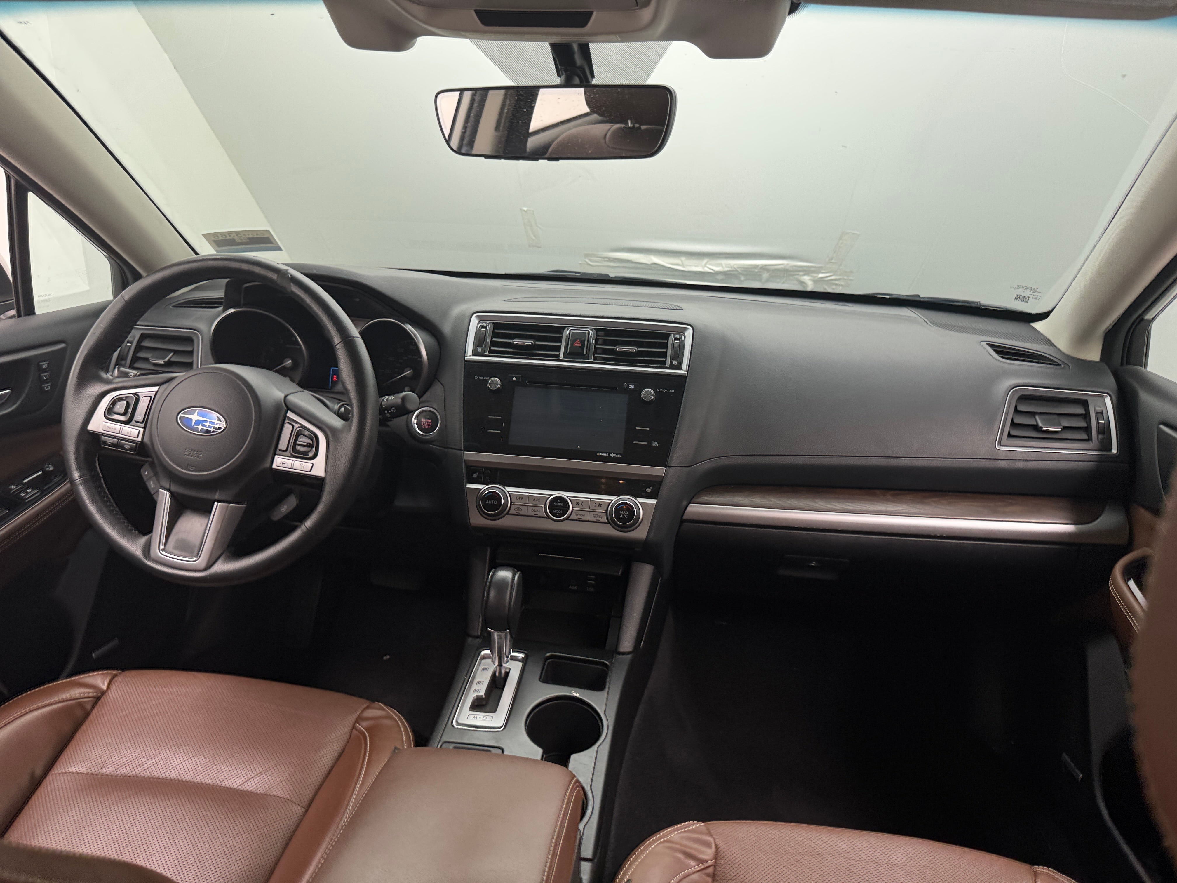 2017 Subaru Outback 3.6R Touring 2