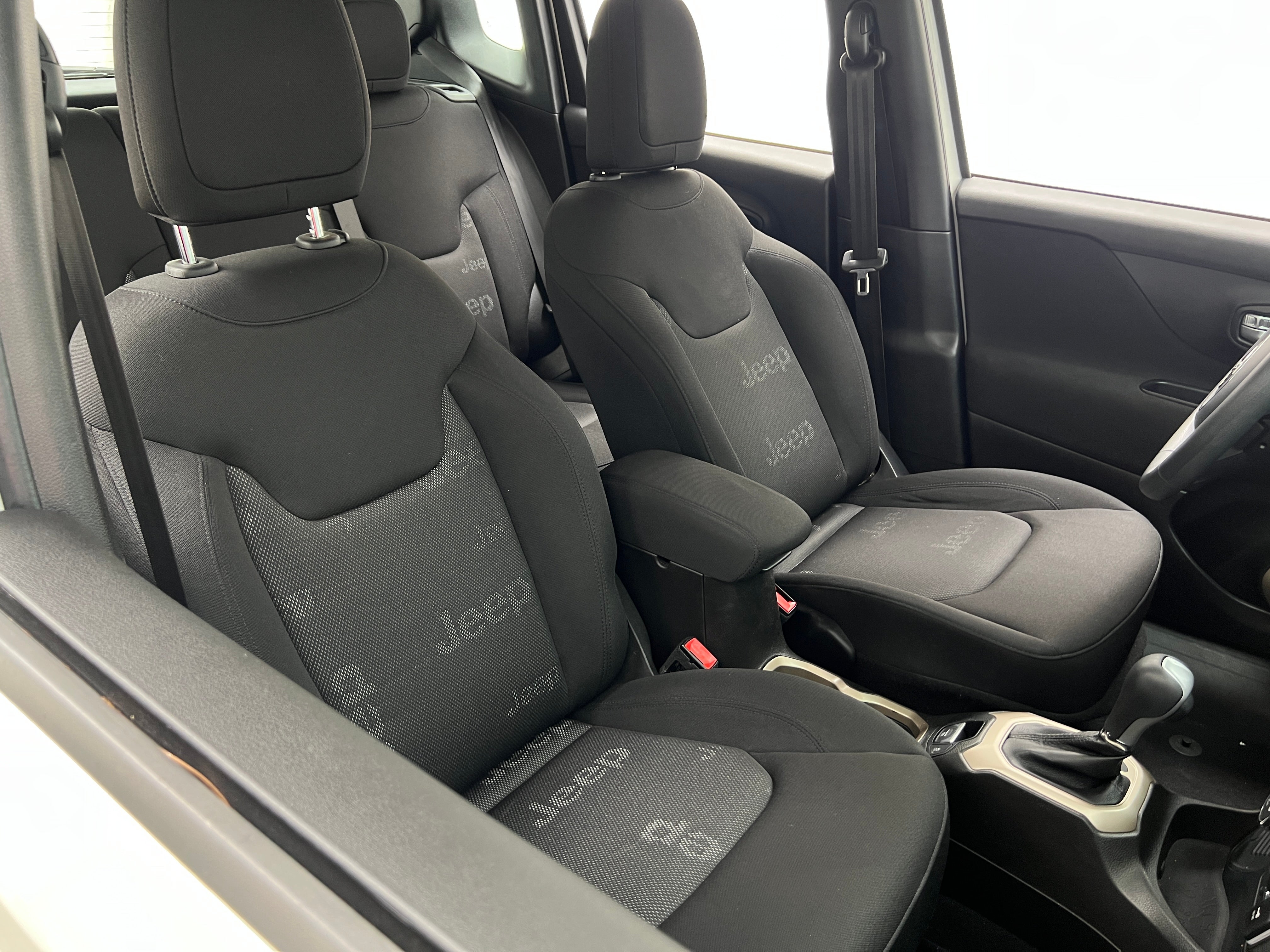 2017 Jeep Renegade Sport 2