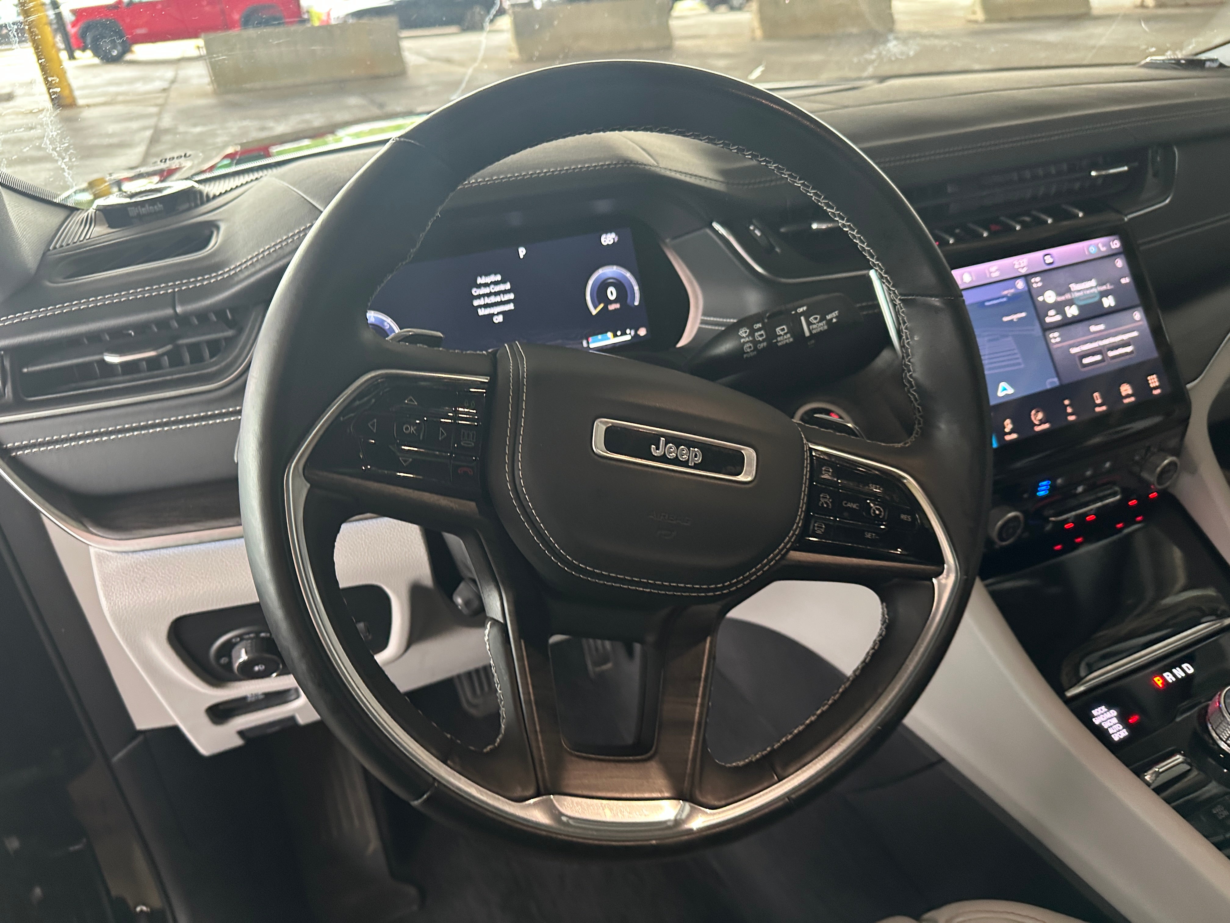 2021 Jeep Grand Cherokee L Overland 4