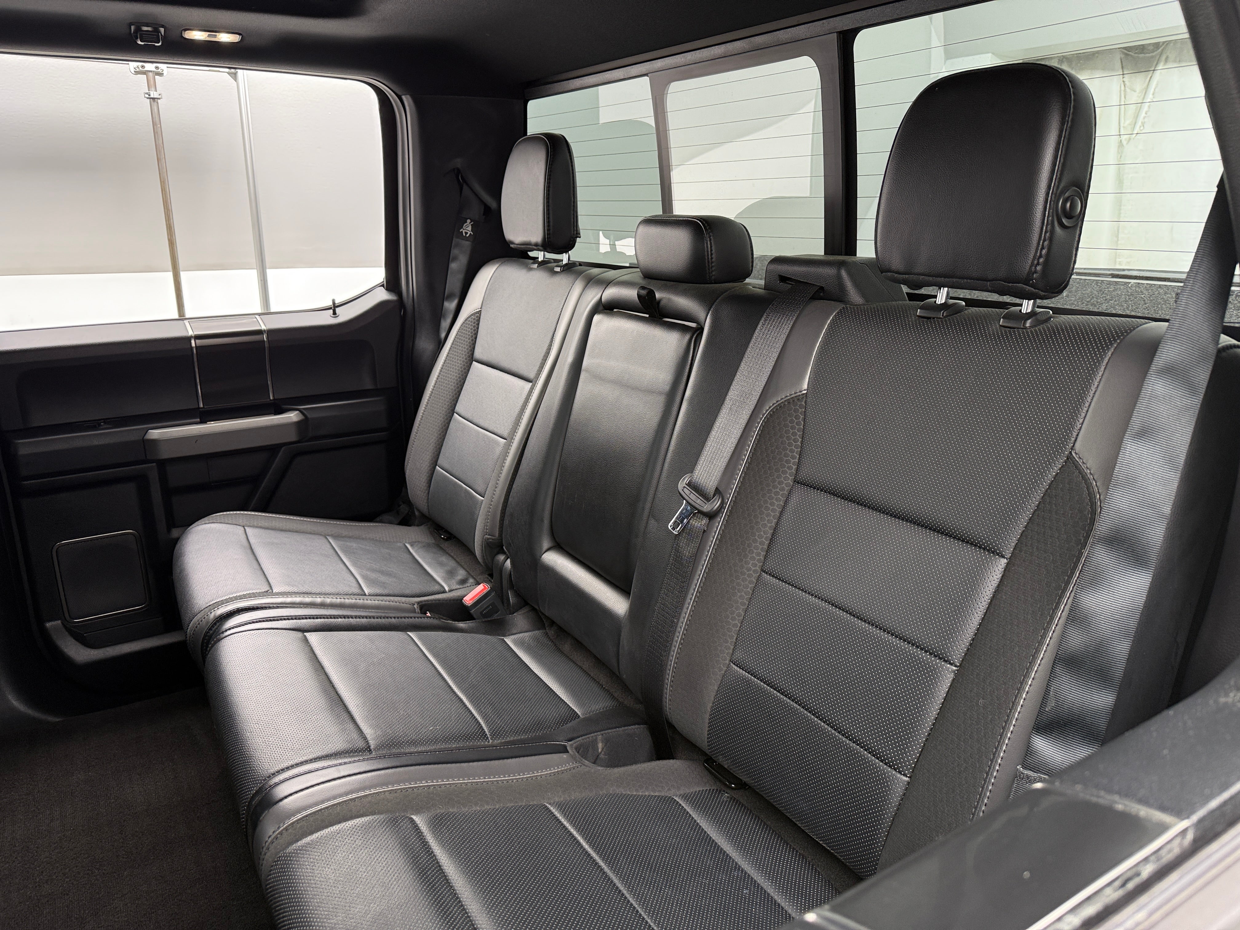 2019 Ford Econoline E-150 5